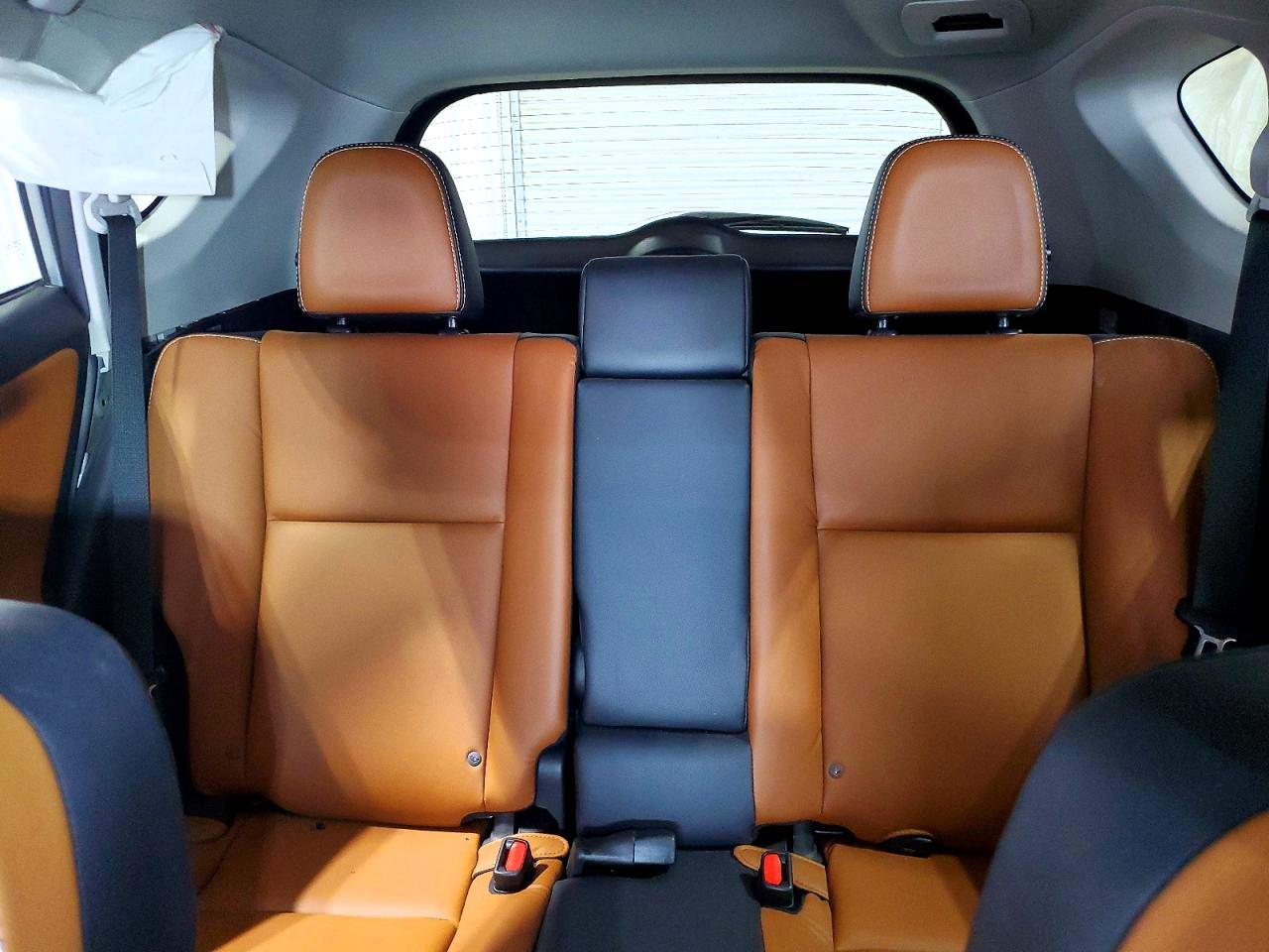 2017 Toyota Rav4 Limited Серебряный vin: 2T3DFREV4HW680064