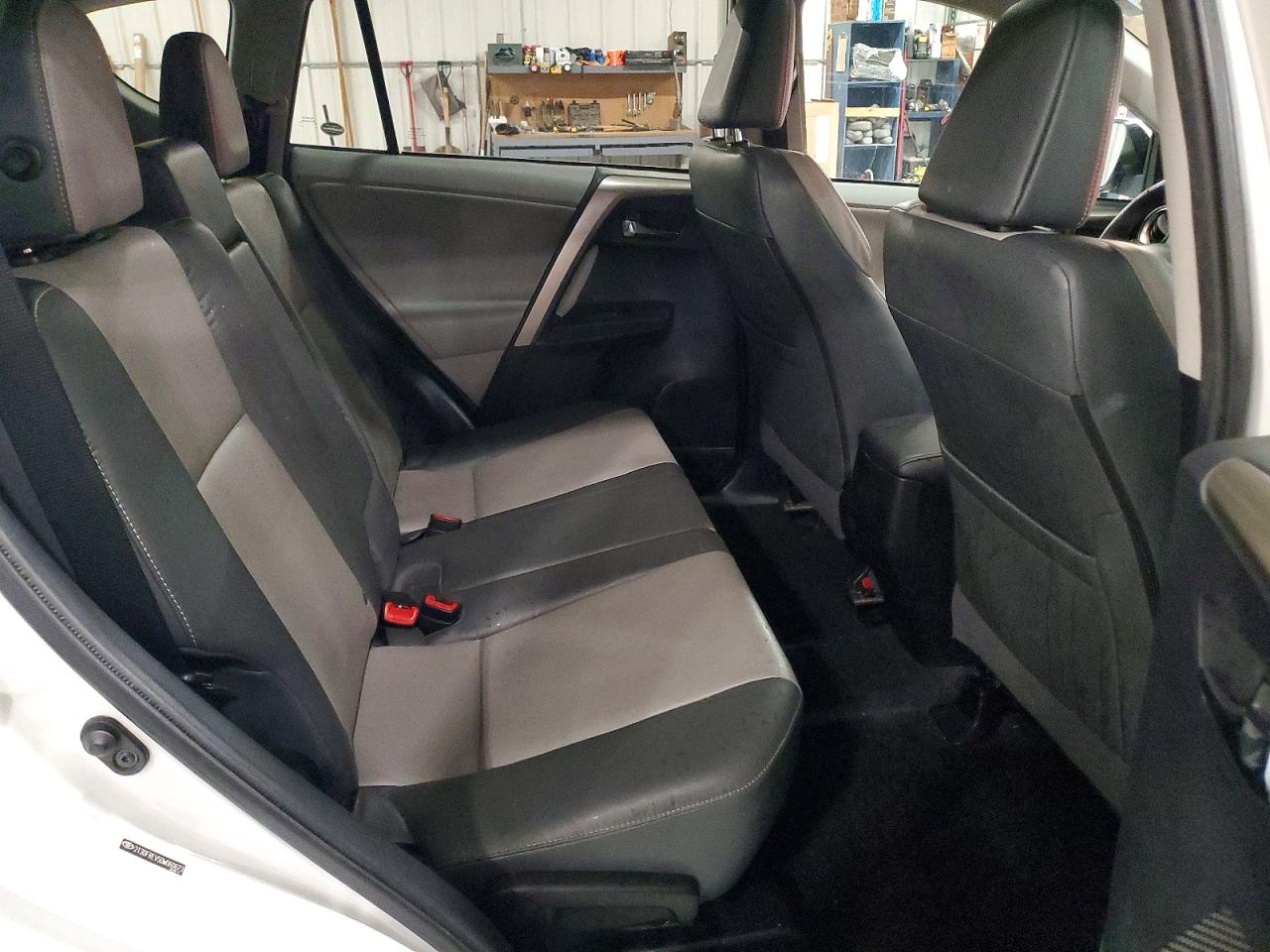 2013 Toyota Rav4 Limited White vin: 2T3DFREV5DW060673