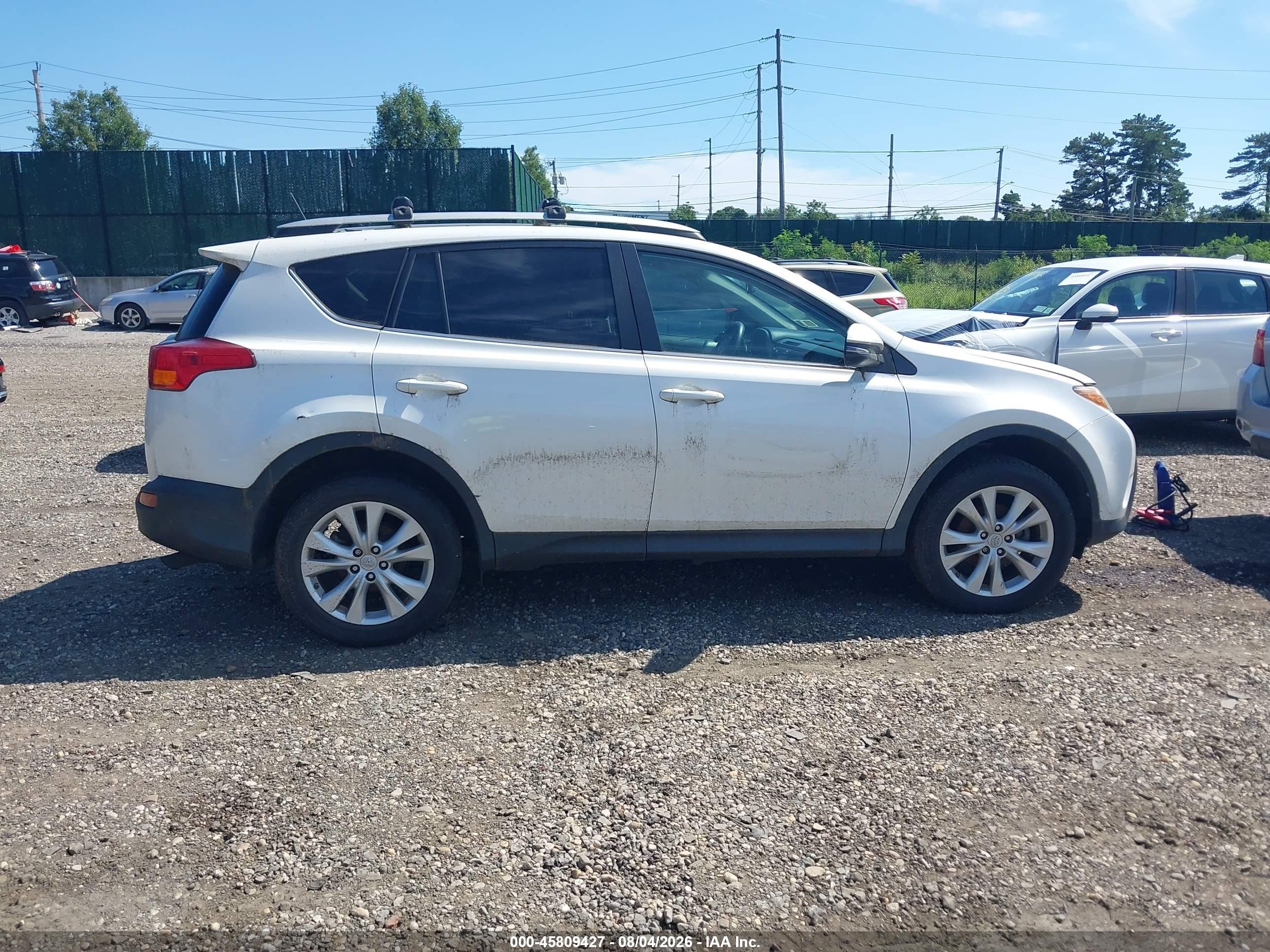 2013 Toyota Rav4 Limited White vin: 2T3DFREV5DW061192