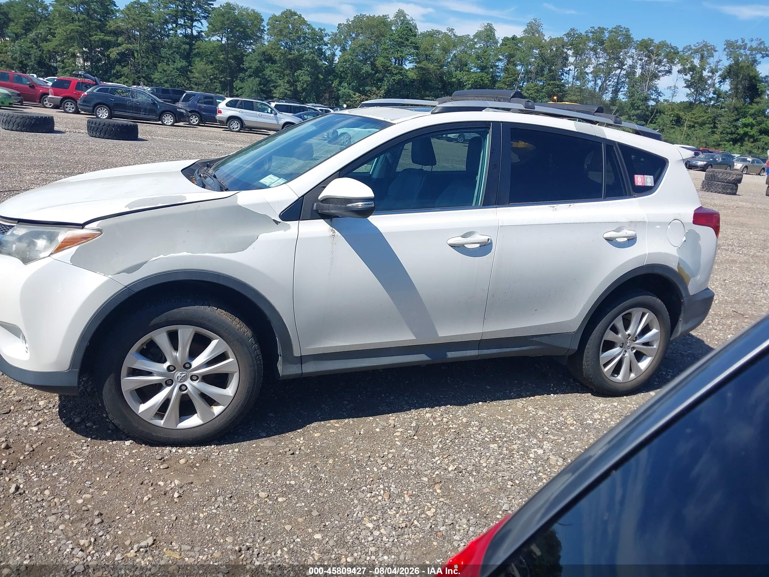 2013 Toyota Rav4 Limited White vin: 2T3DFREV5DW061192