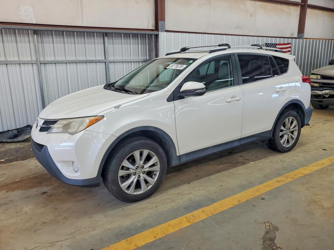 2013 Toyota Rav4 Limited White vin: 2T3DFREV5DW075545