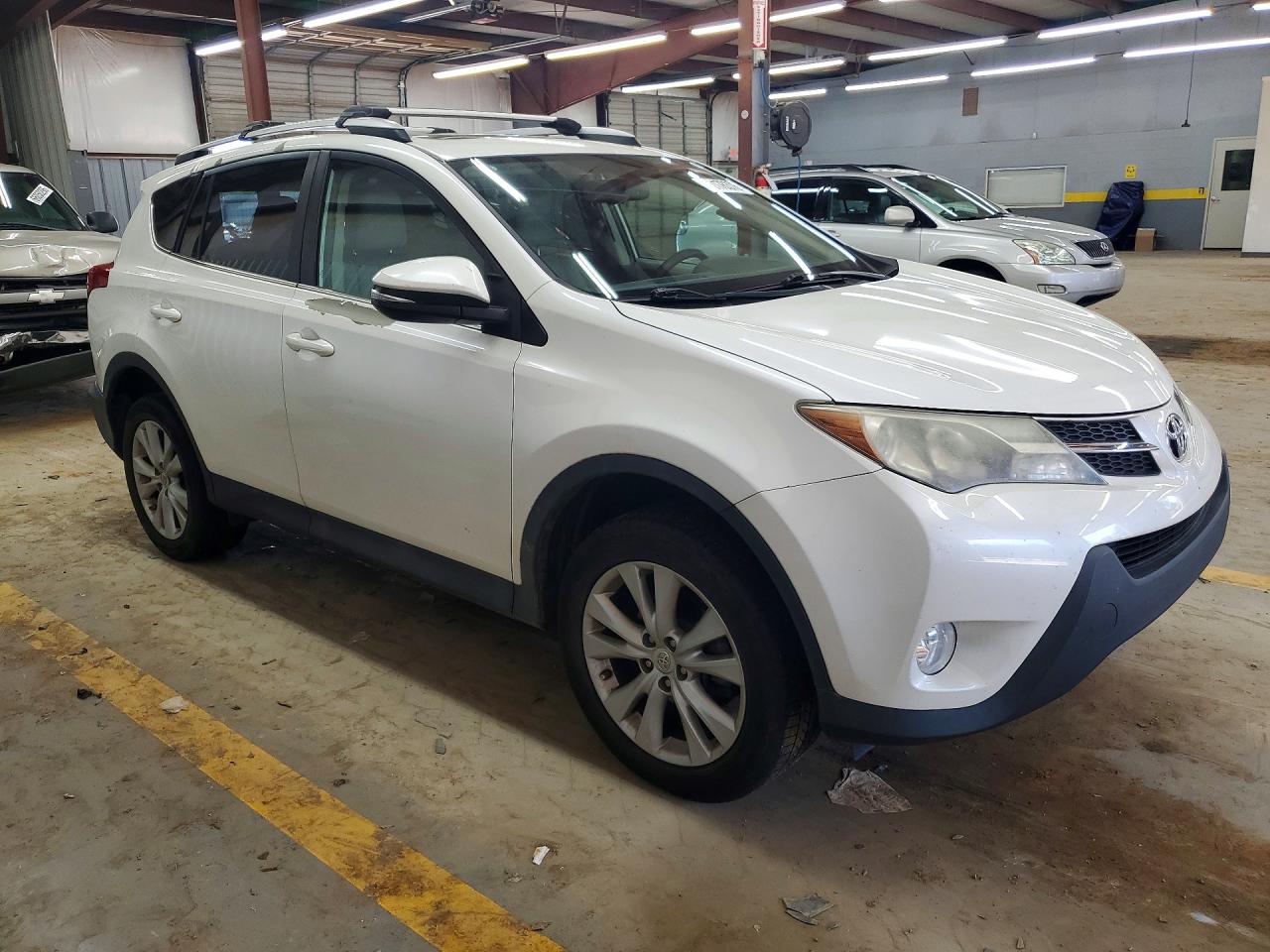2013 Toyota Rav4 Limited White vin: 2T3DFREV5DW075545
