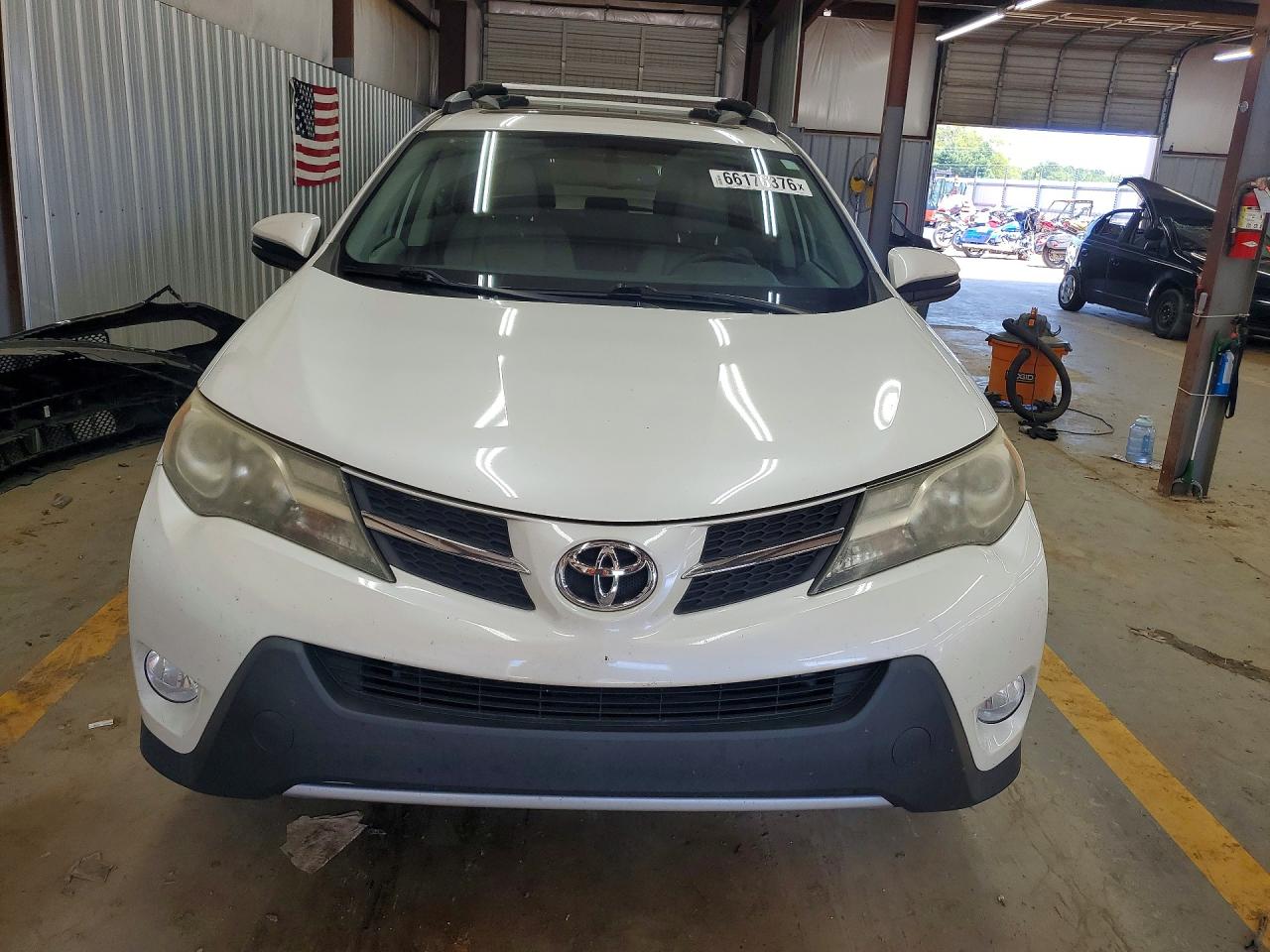2013 Toyota Rav4 Limited White vin: 2T3DFREV5DW075545