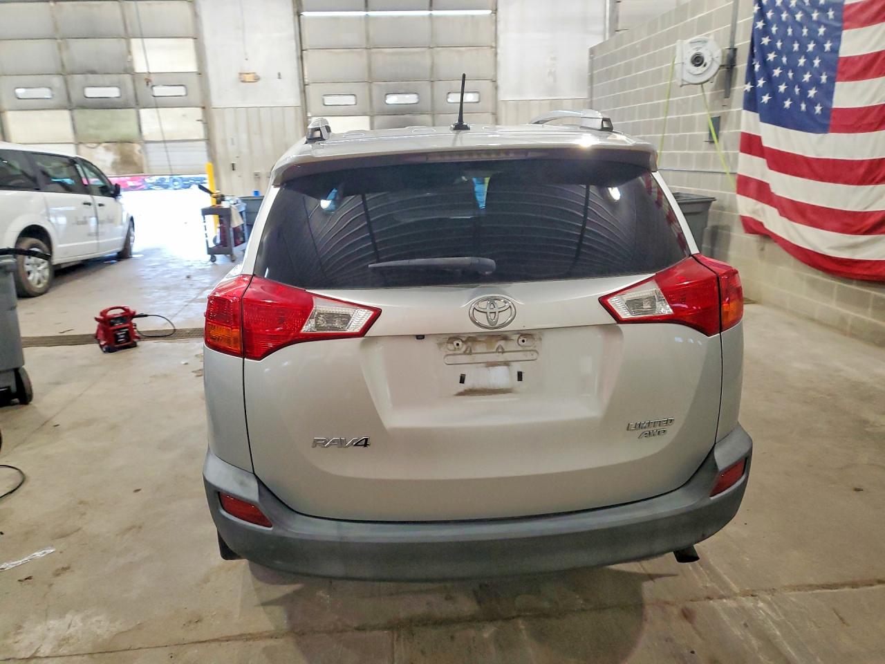 2014 Toyota Rav4 Limited Silver vin: 2T3DFREV5EW141898