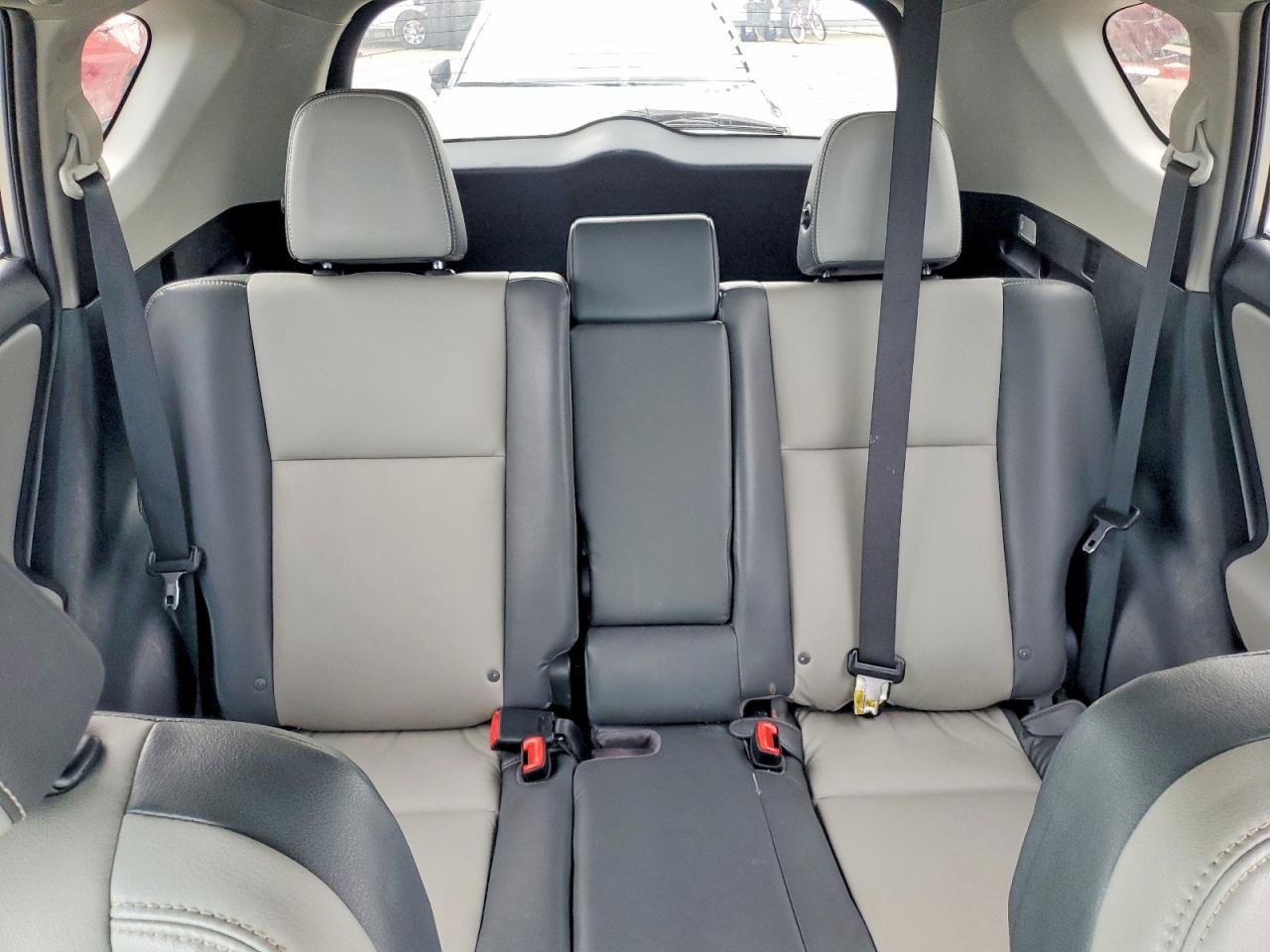 2014 Toyota Rav4 Limited Silver vin: 2T3DFREV5EW193015