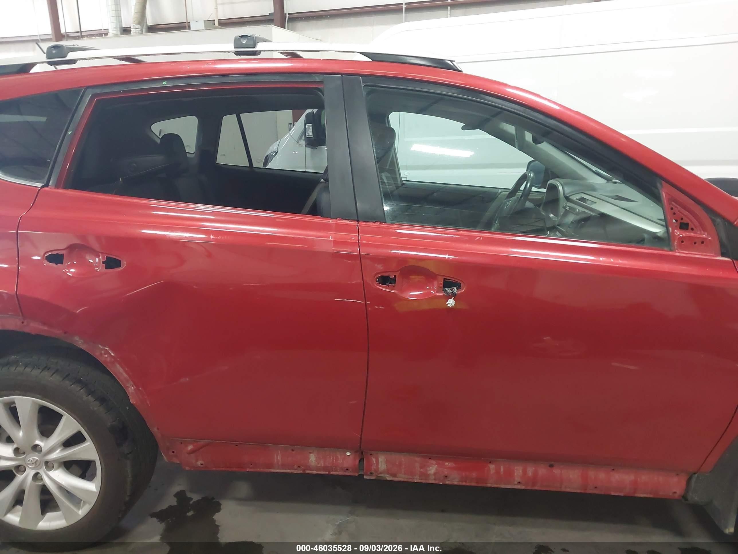 2014 Toyota Rav4 Limited Red vin: 2T3DFREV5EW221122