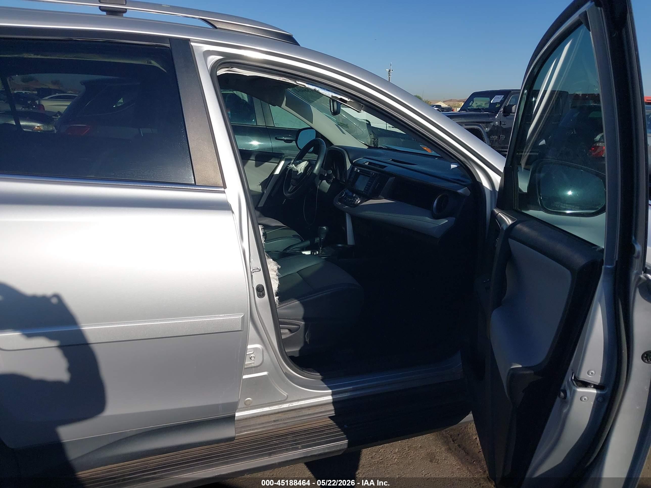 2015 Toyota Rav4 Limited Silver vin: 2T3DFREV5FW274713