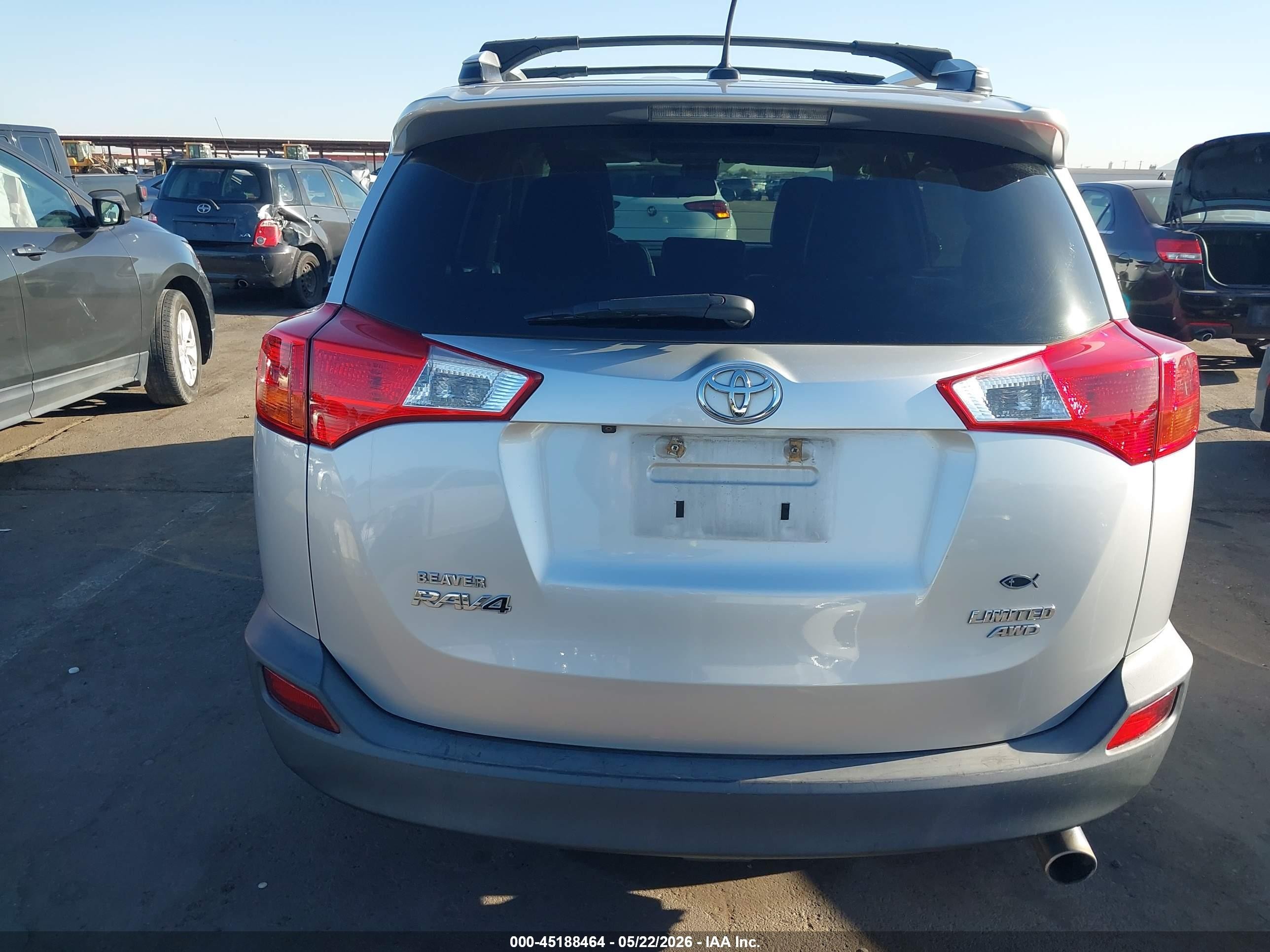 2015 Toyota Rav4 Limited Silver vin: 2T3DFREV5FW274713