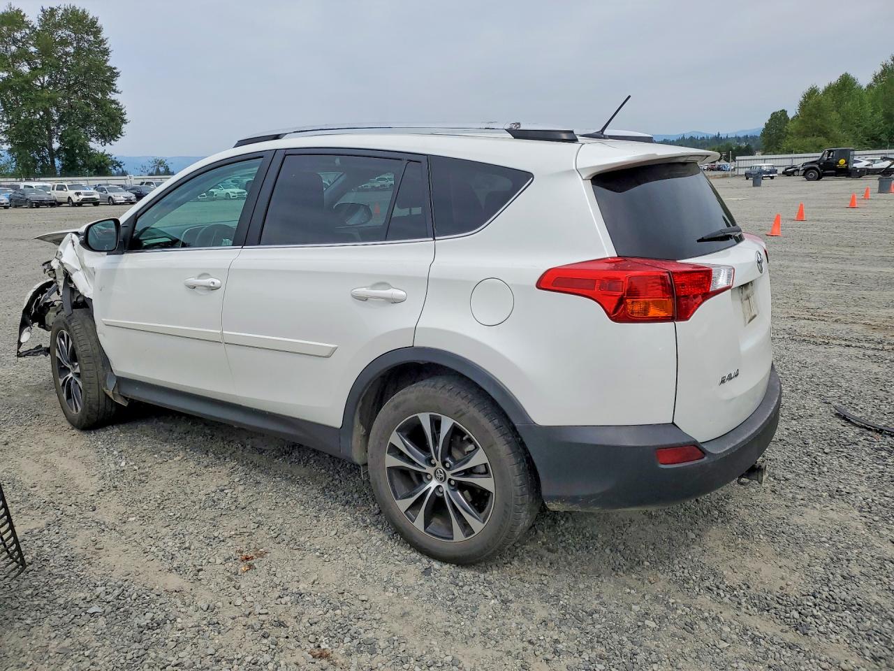 2015 Toyota Rav4 Limited Белый vin: 2T3DFREV5FW301716