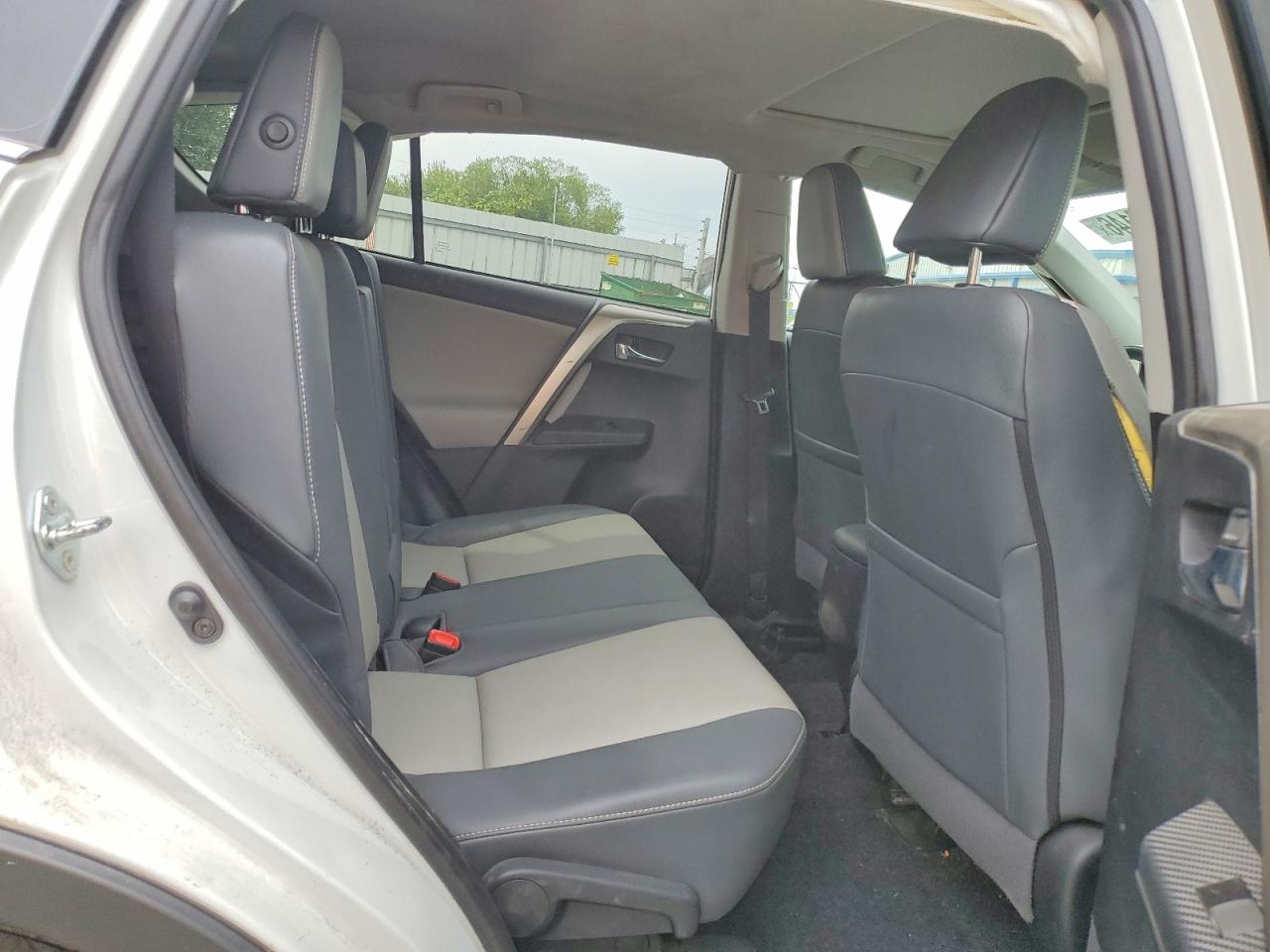 2015 Toyota Rav4 Limited Белый vin: 2T3DFREV5FW301716