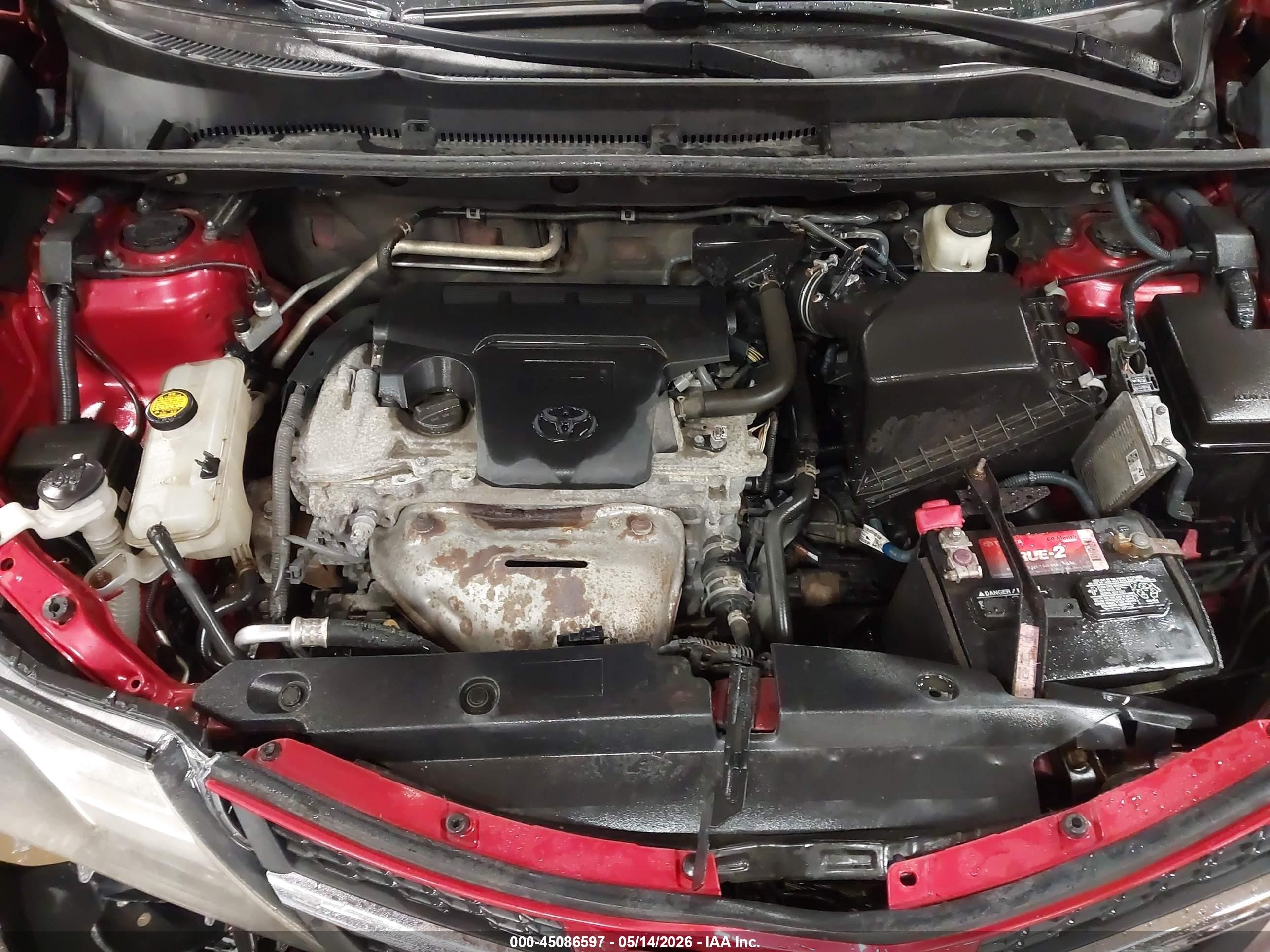 2015 Toyota Rav4 Limited Red vin: 2T3DFREV5FW336174