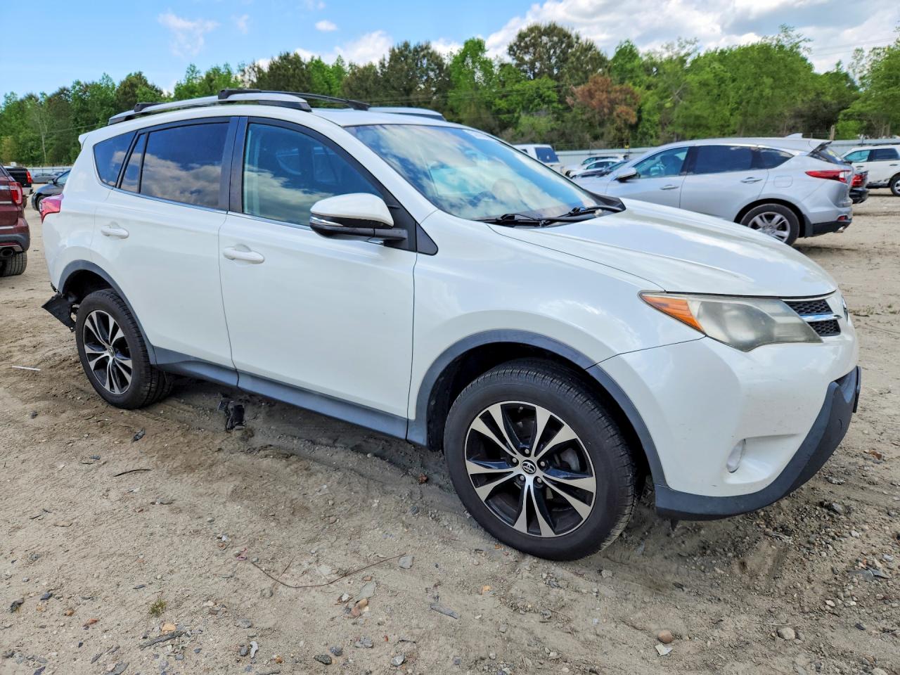 2015 Toyota Rav4 Limited White vin: 2T3DFREV5FW336837