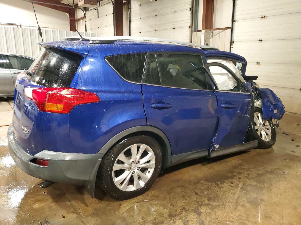 2015 Toyota Rav4 Limited Синий vin: 2T3DFREV5FW365884