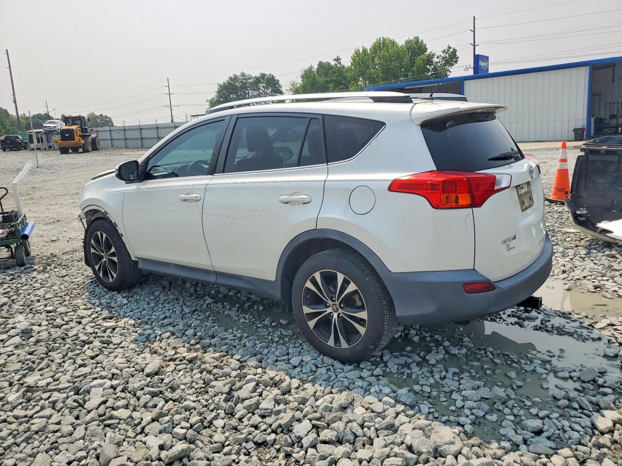 2015 Toyota Rav4 Limited White vin: 2T3DFREV5FW397363