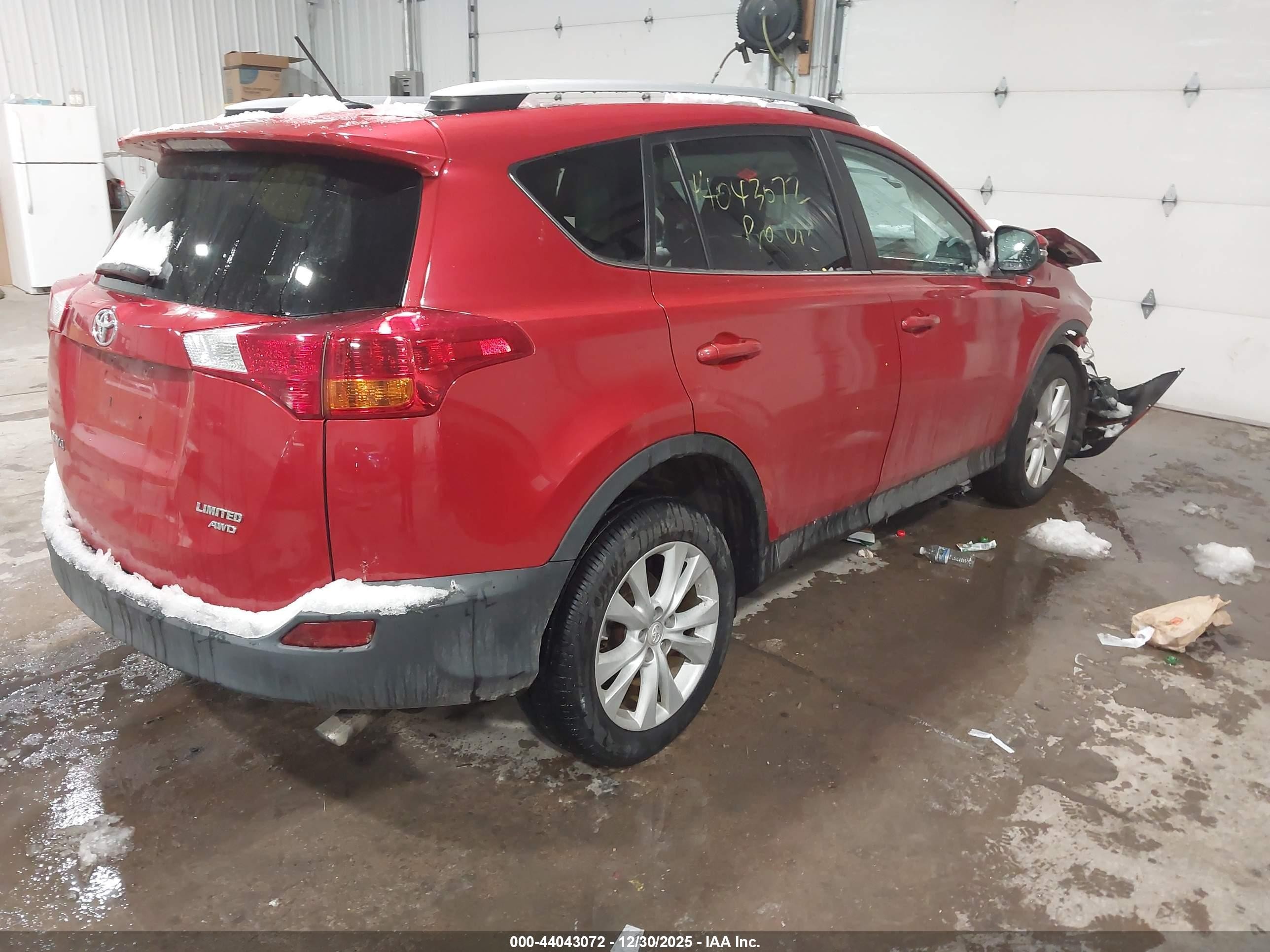 2015 Toyota Rav4 Limited Red vin: 2T3DFREV5FW407518