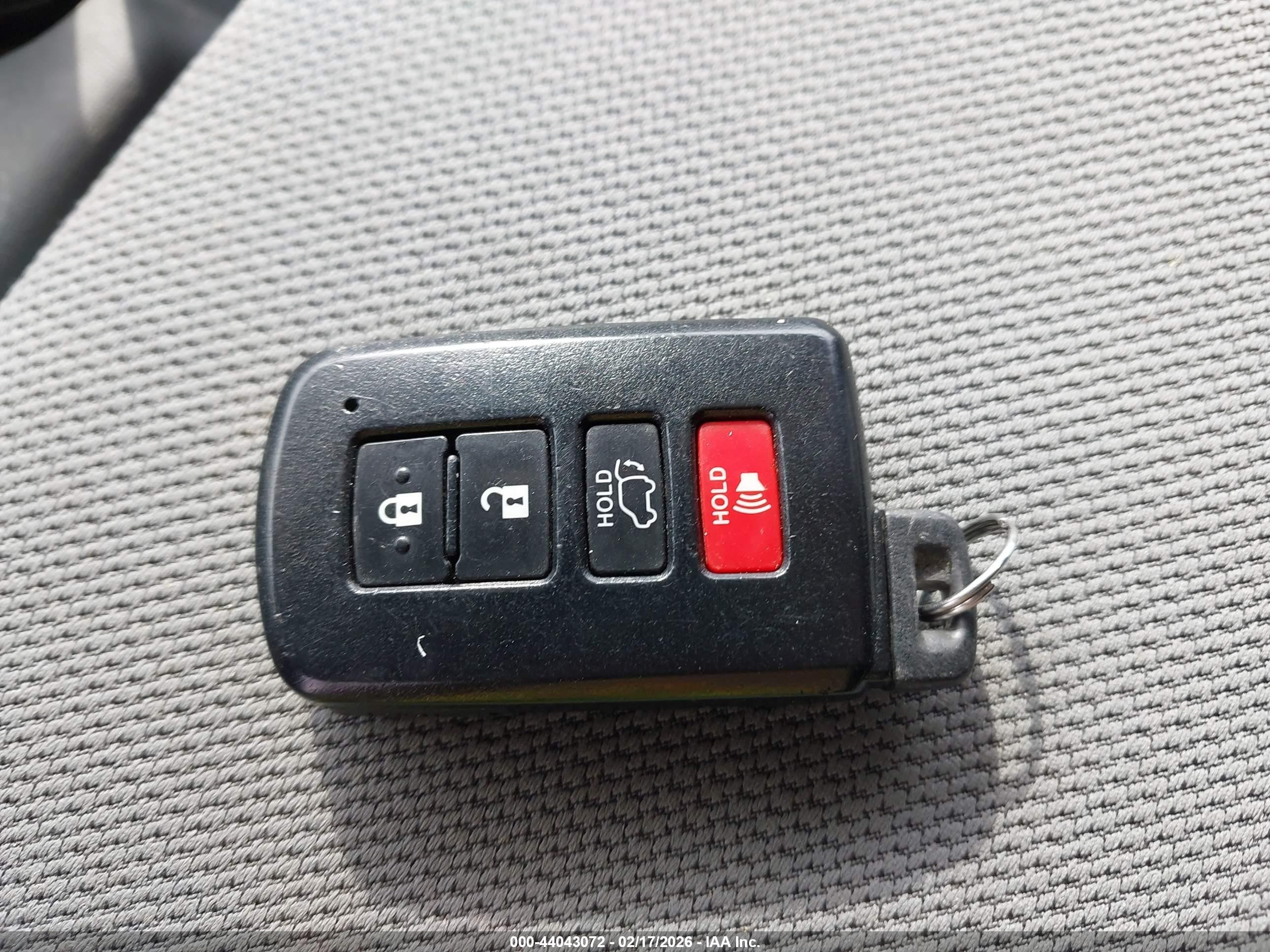 2015 Toyota Rav4 Limited Red vin: 2T3DFREV5FW407518