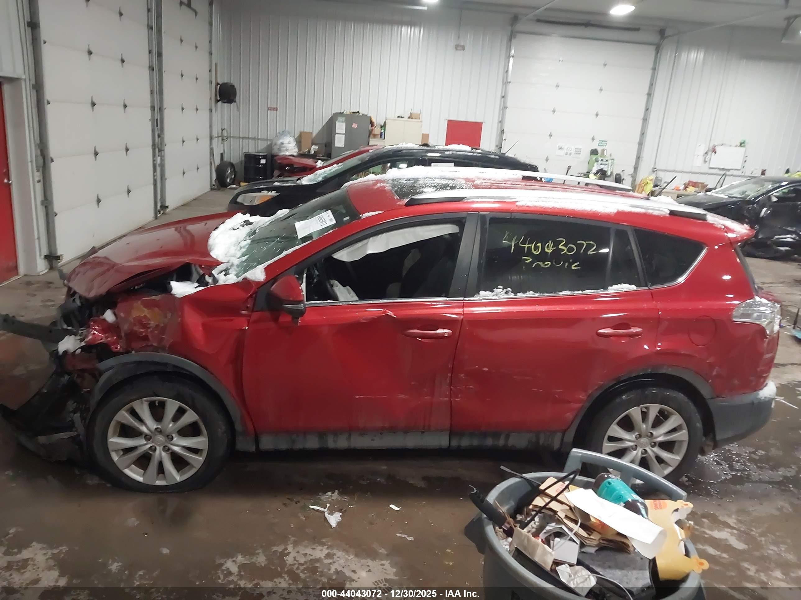 2015 Toyota Rav4 Limited Red vin: 2T3DFREV5FW407518