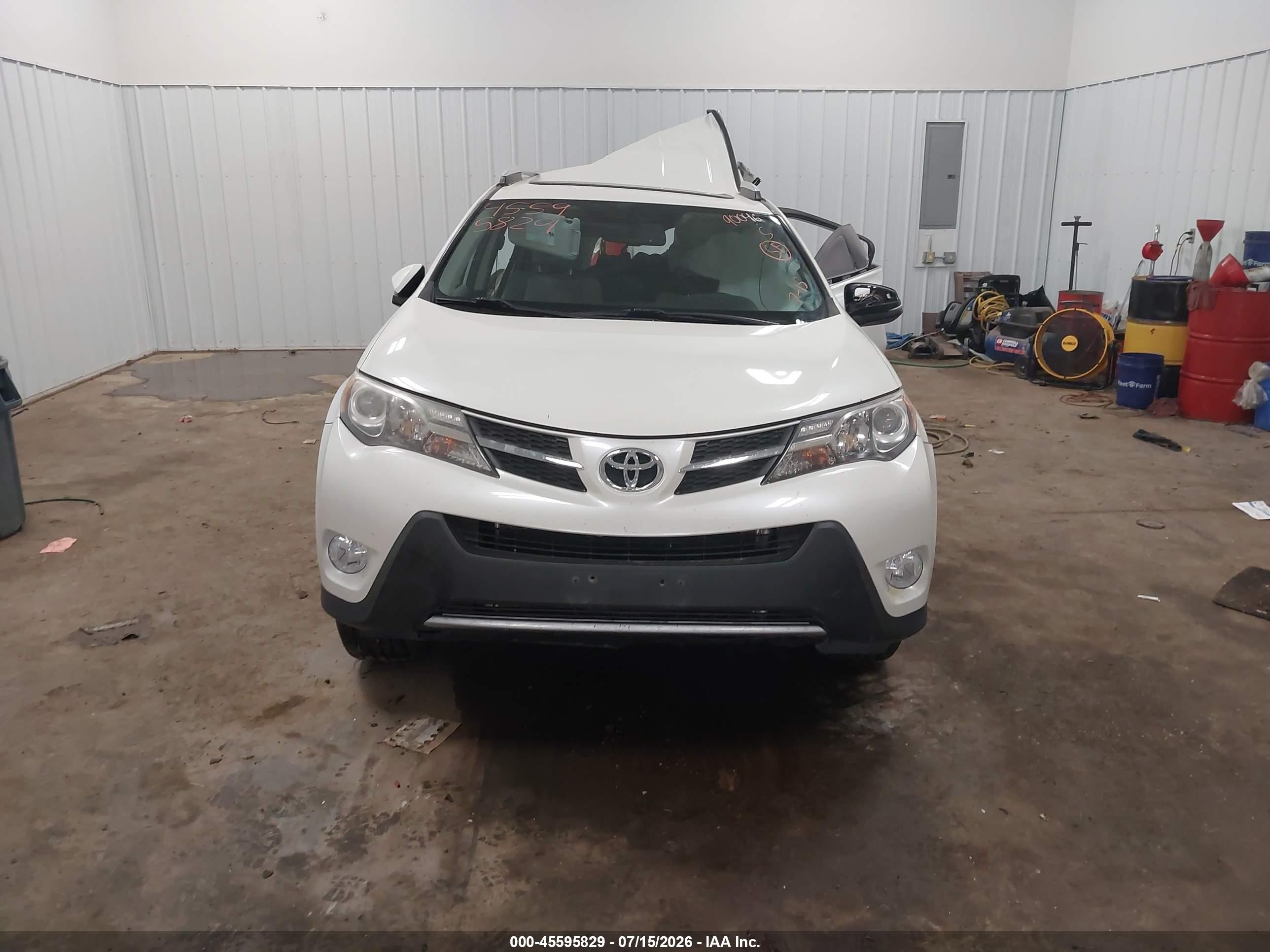 2013 Toyota Rav4 Limited White vin: 2T3DFREV6DW007724