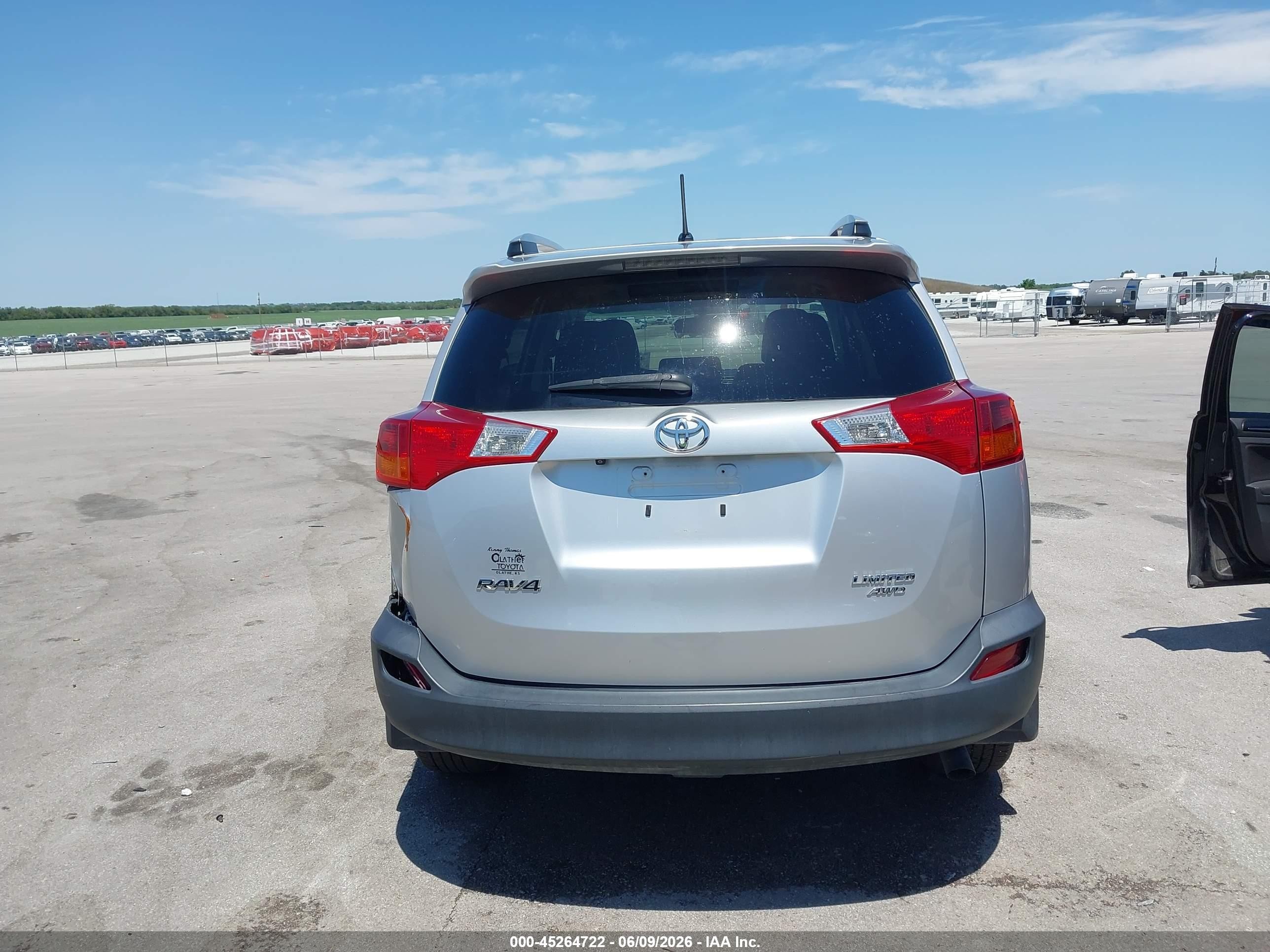 2013 Toyota Rav4 Limited Silver vin: 2T3DFREV6DW104180