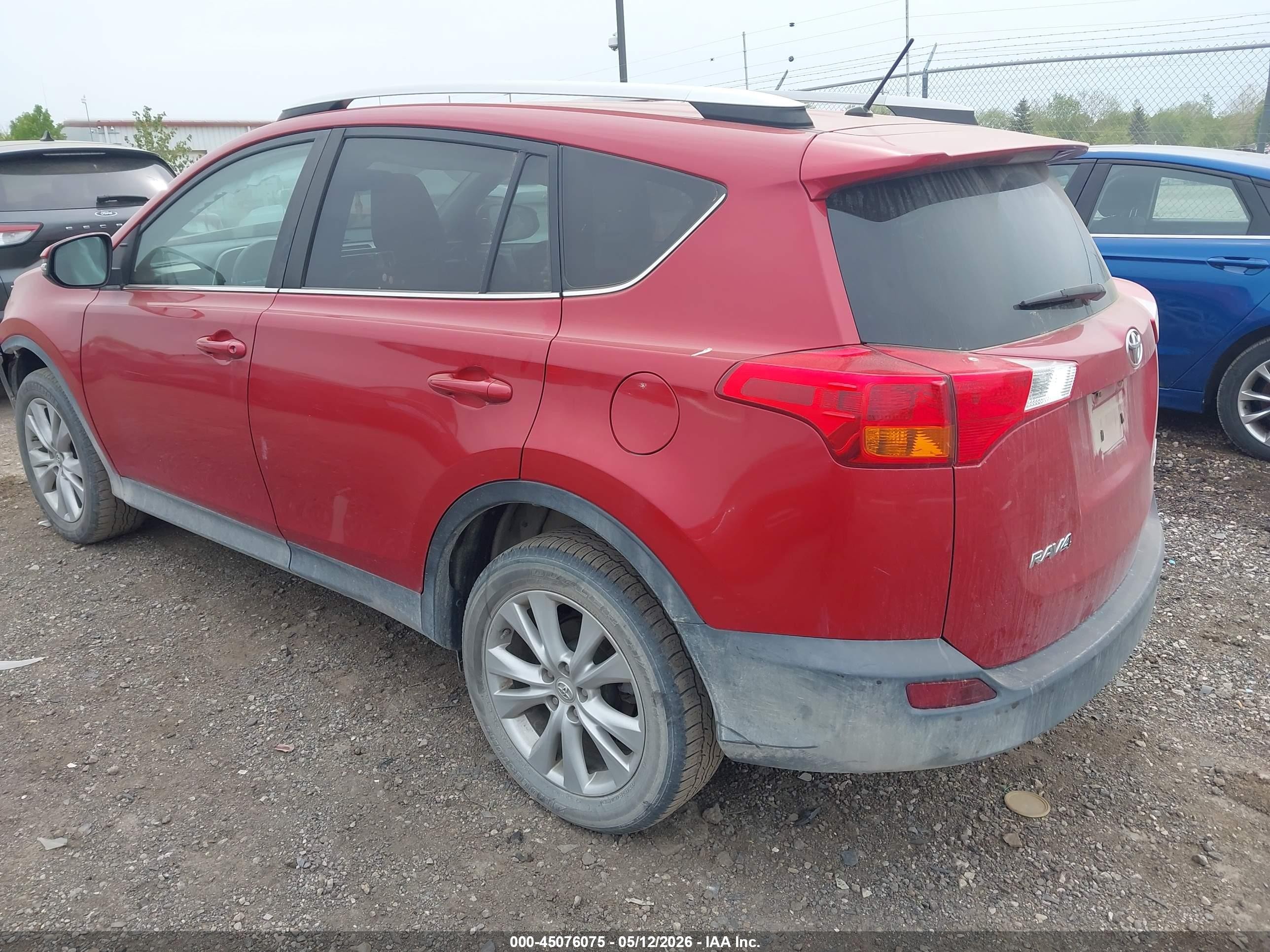 2013 Toyota Rav4 Limited Red vin: 2T3DFREV6DW113977