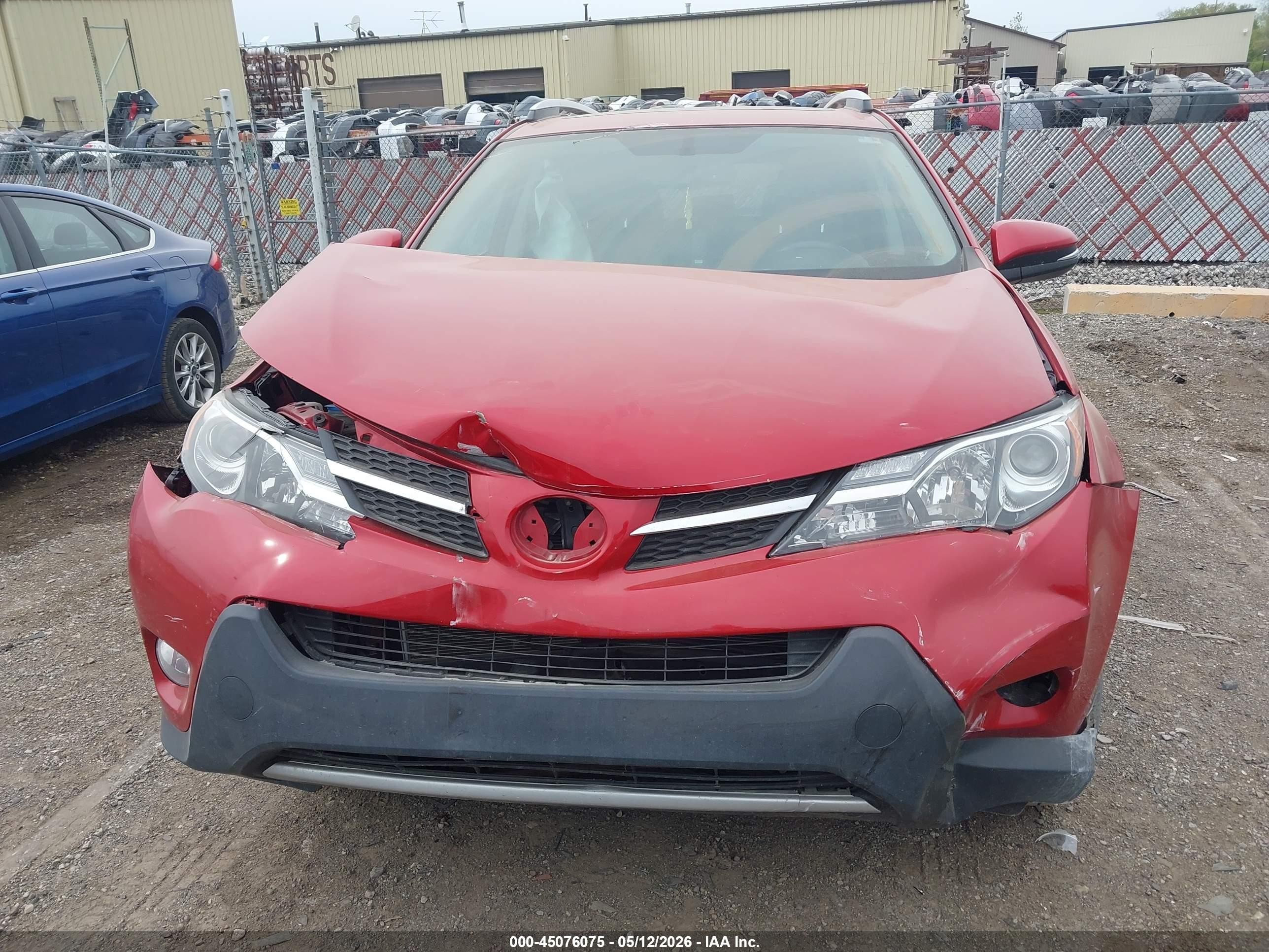 2013 Toyota Rav4 Limited Red vin: 2T3DFREV6DW113977
