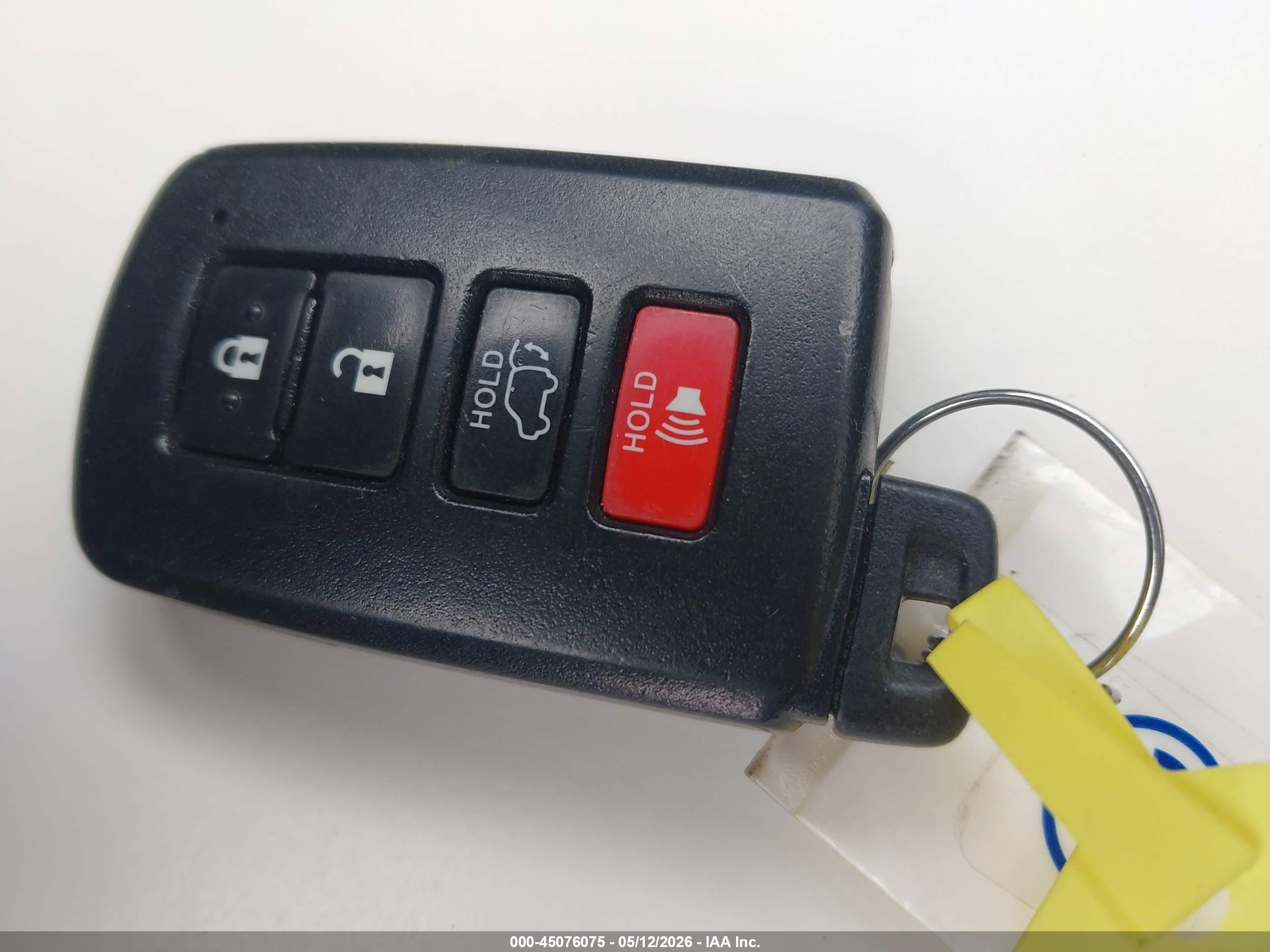 2013 Toyota Rav4 Limited Red vin: 2T3DFREV6DW113977