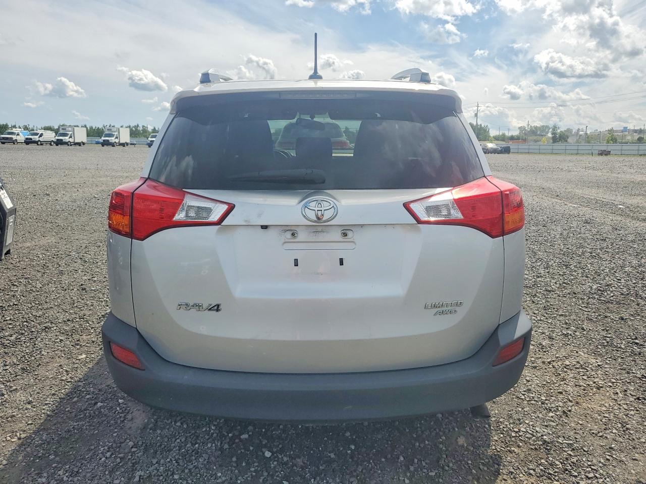 2014 Toyota Rav4 Limited Silver vin: 2T3DFREV6EW163456