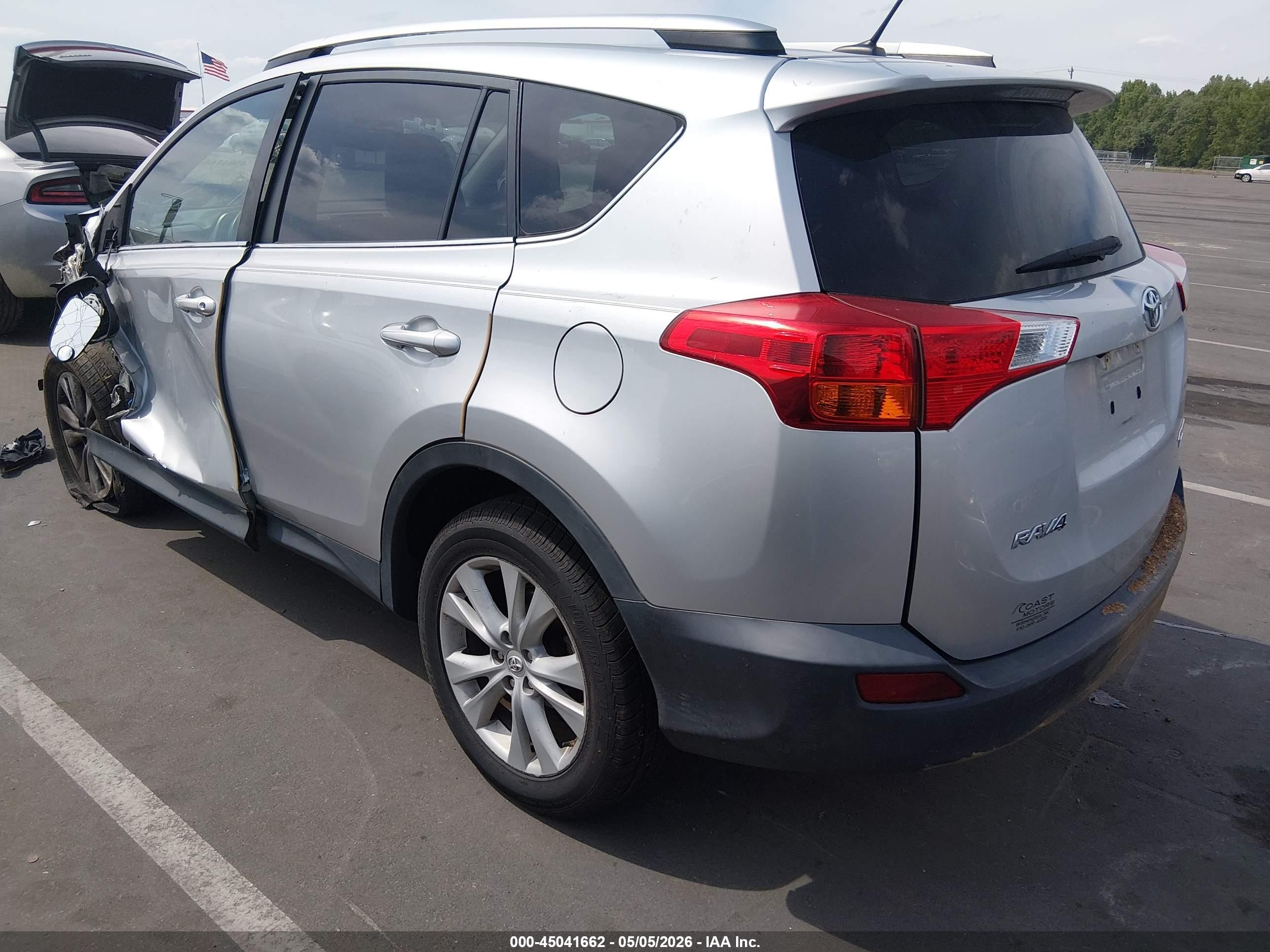 2015 Toyota Rav4 Limited Silver vin: 2T3DFREV6FW335857