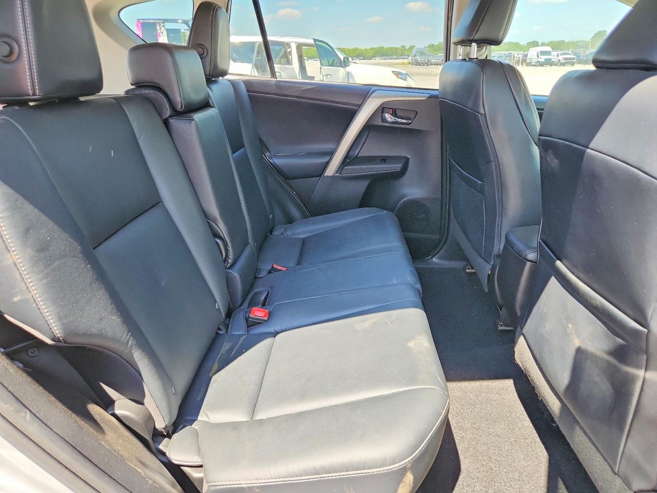 2015 Toyota Rav4 Limited Silver vin: 2T3DFREV6FW369989