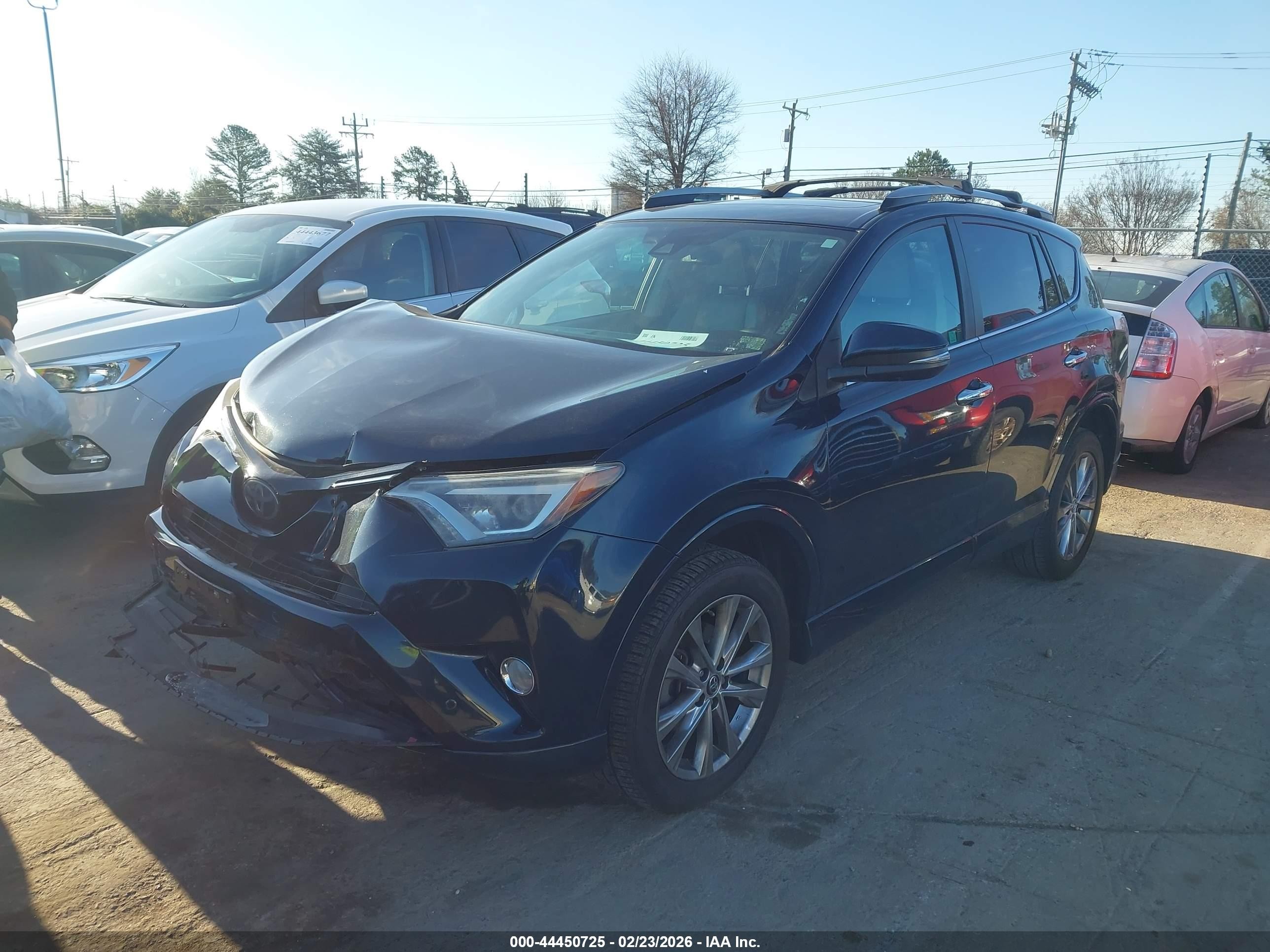 2017 Toyota Rav4 Platinum Navy vin: 2T3DFREV6HW664674