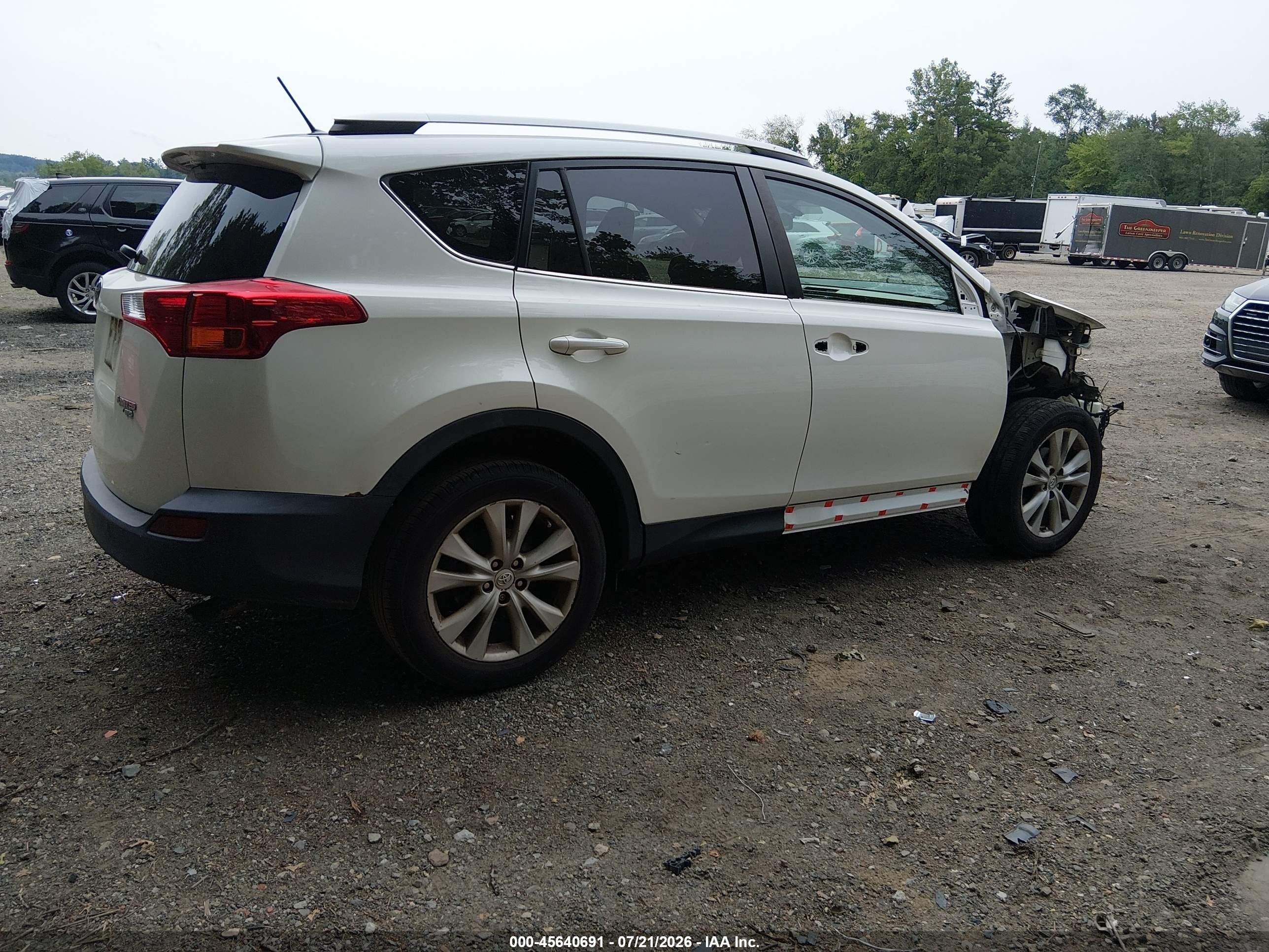 2013 Toyota Rav4 Limited White vin: 2T3DFREV7DW035614