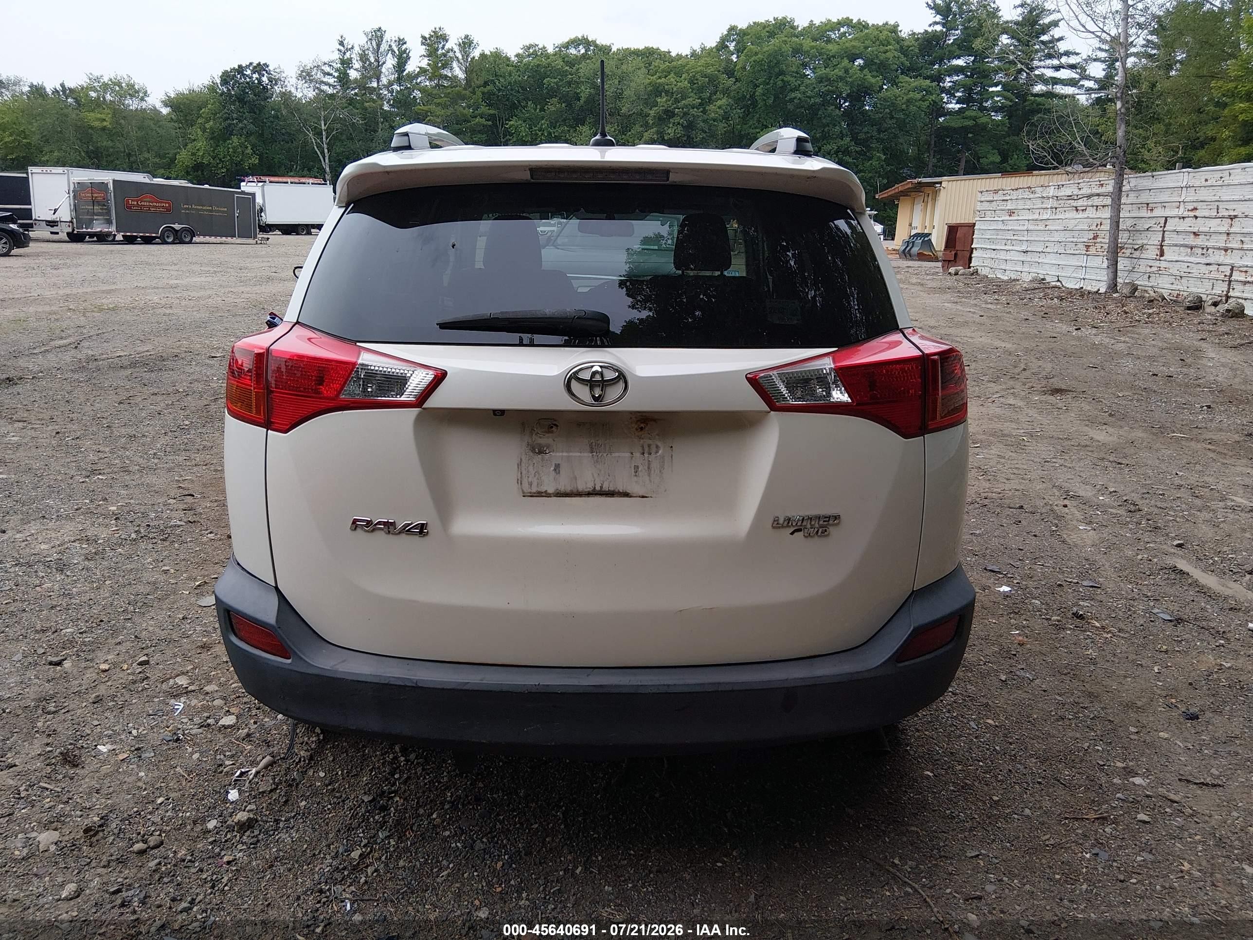 2013 Toyota Rav4 Limited White vin: 2T3DFREV7DW035614