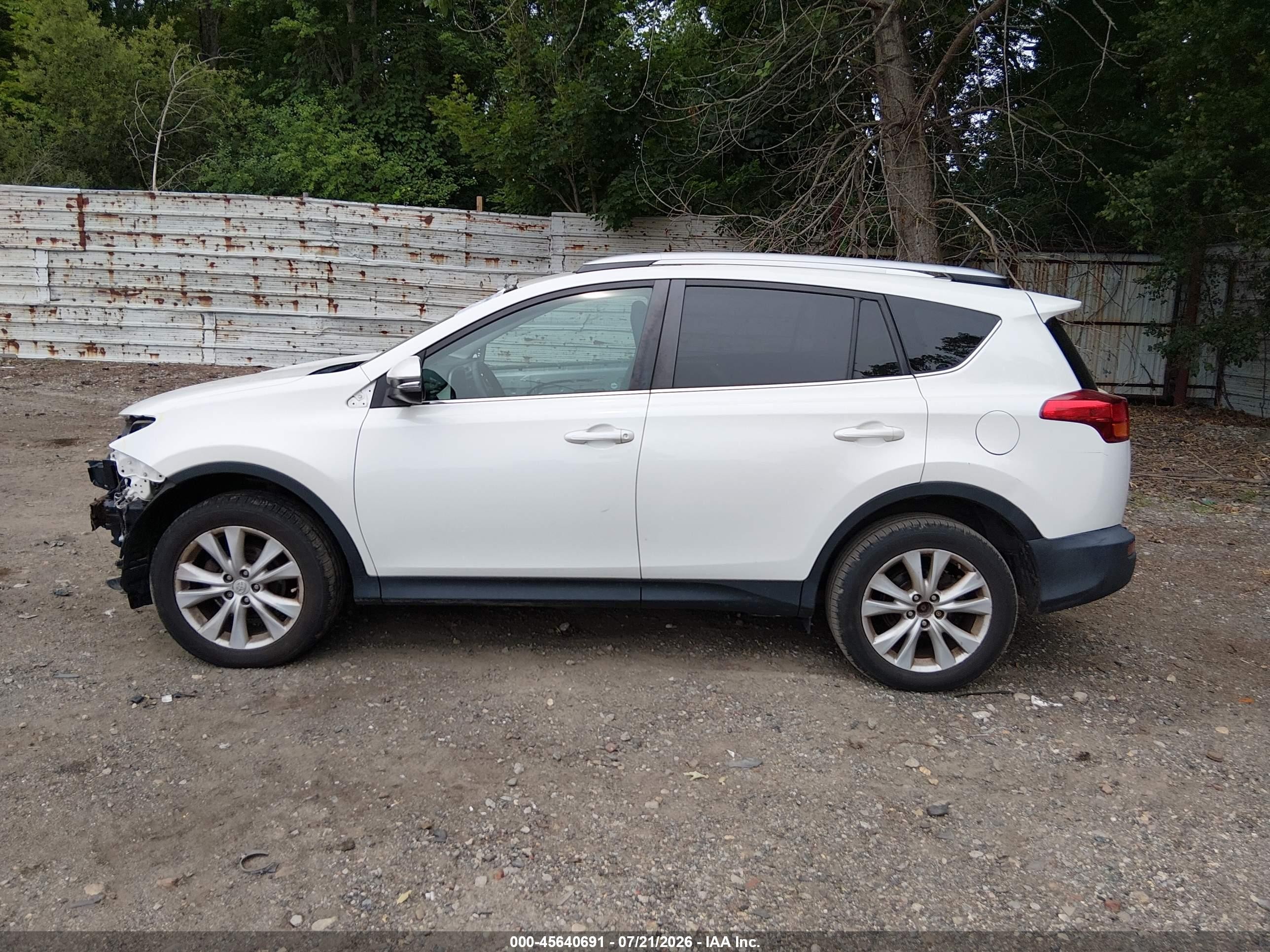 2013 Toyota Rav4 Limited White vin: 2T3DFREV7DW035614