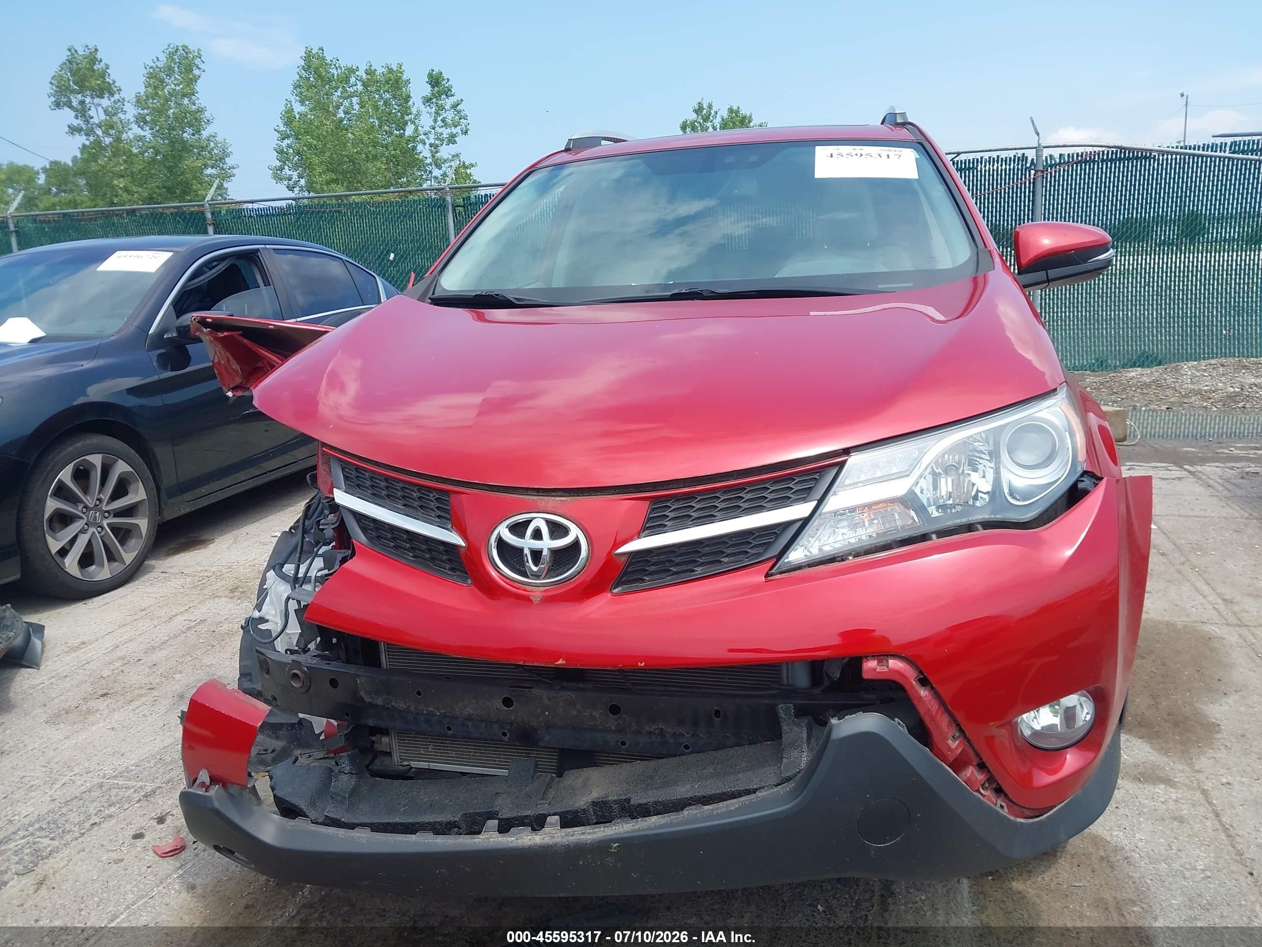2013 Toyota Rav4 Limited Red vin: 2T3DFREV7DW091777