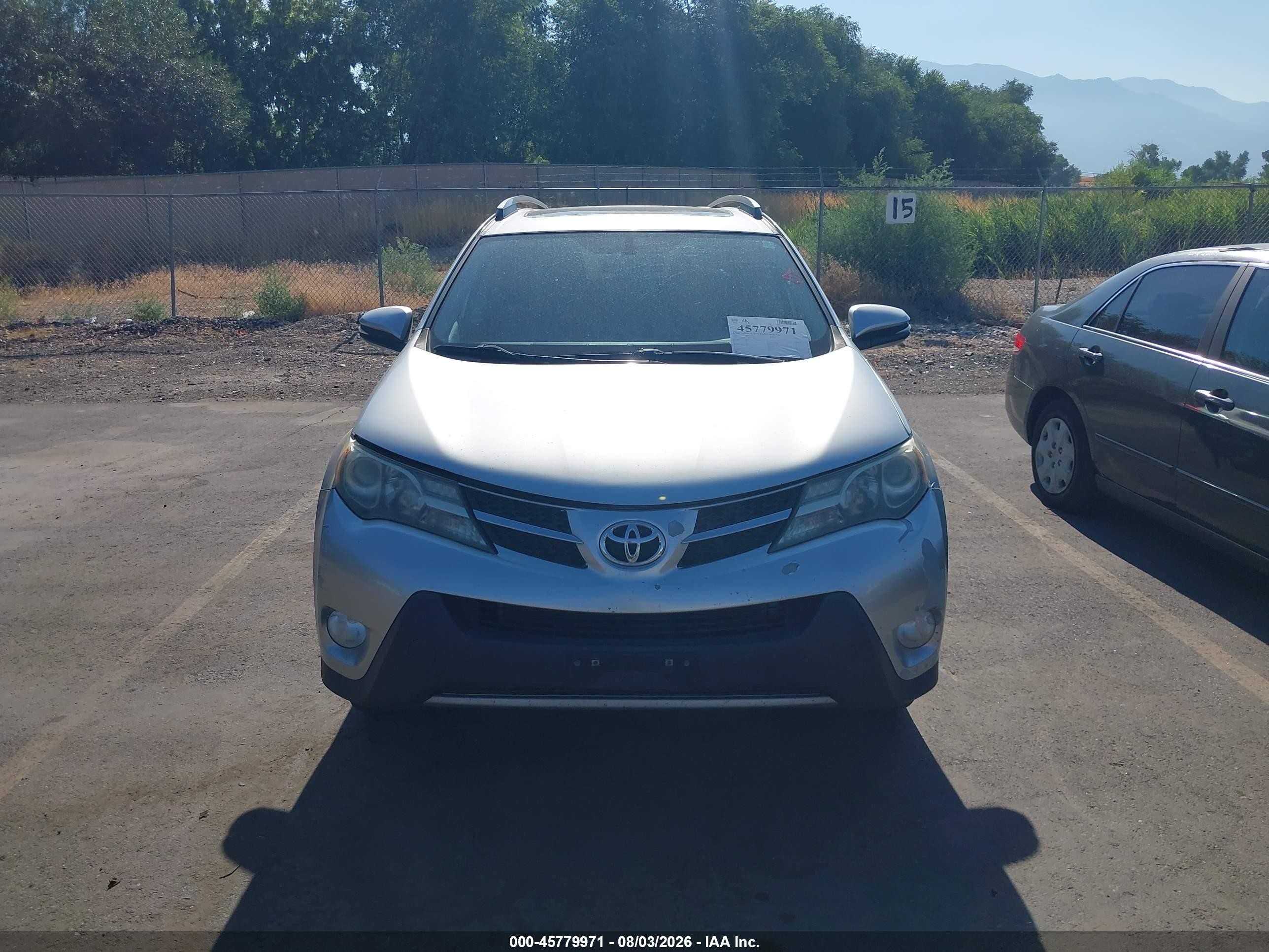 2013 Toyota Rav4 Limited Серебряный vin: 2T3DFREV7DW110070