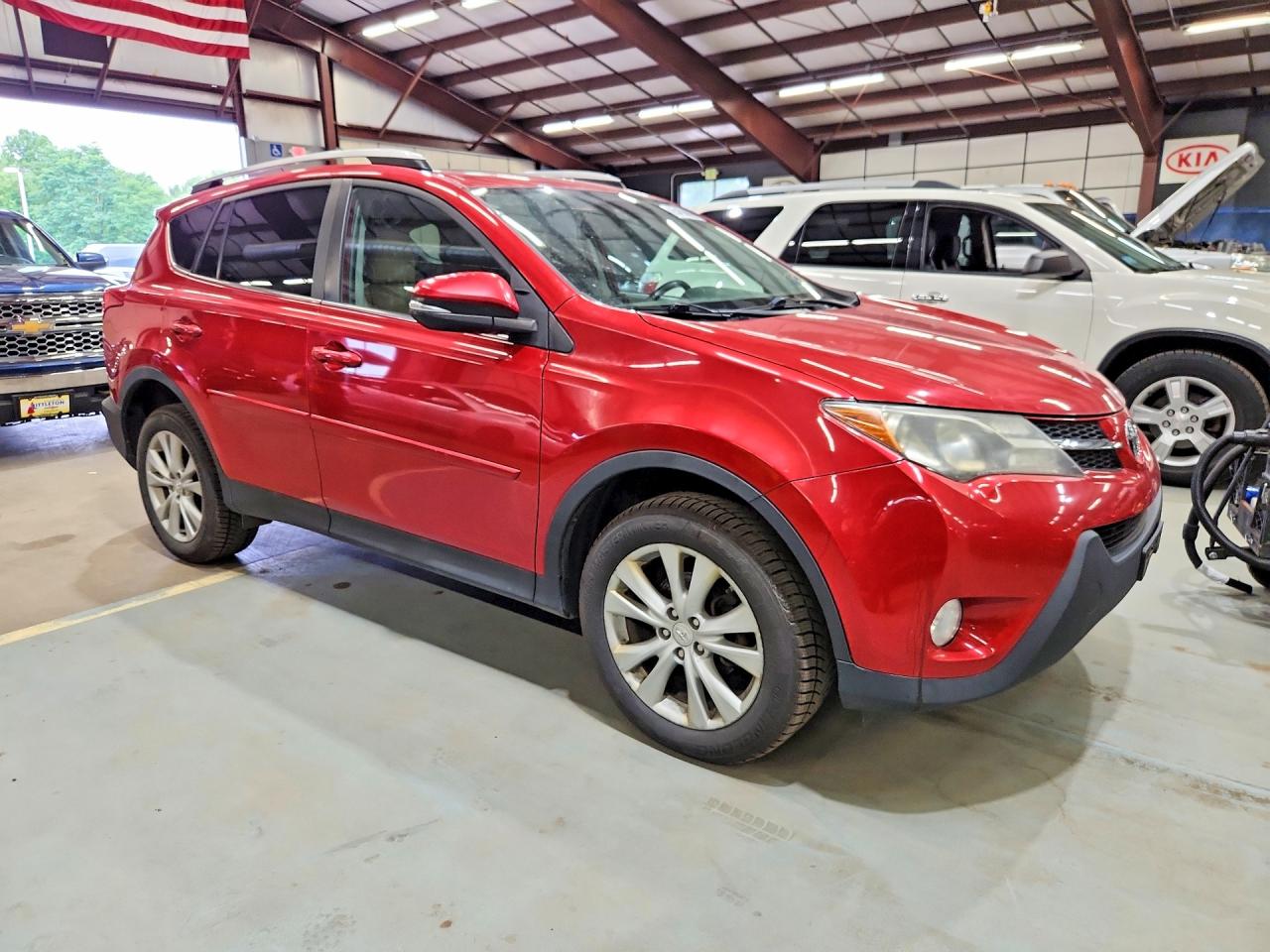 2014 Toyota Rav4 Limited Red vin: 2T3DFREV7EW171596