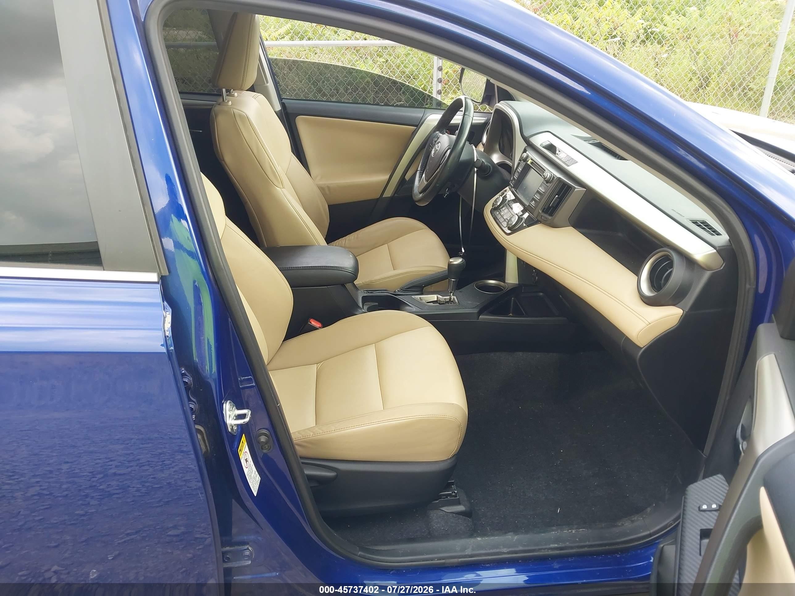 2015 Toyota Rav4 Limited Blue vin: 2T3DFREV7FW286135