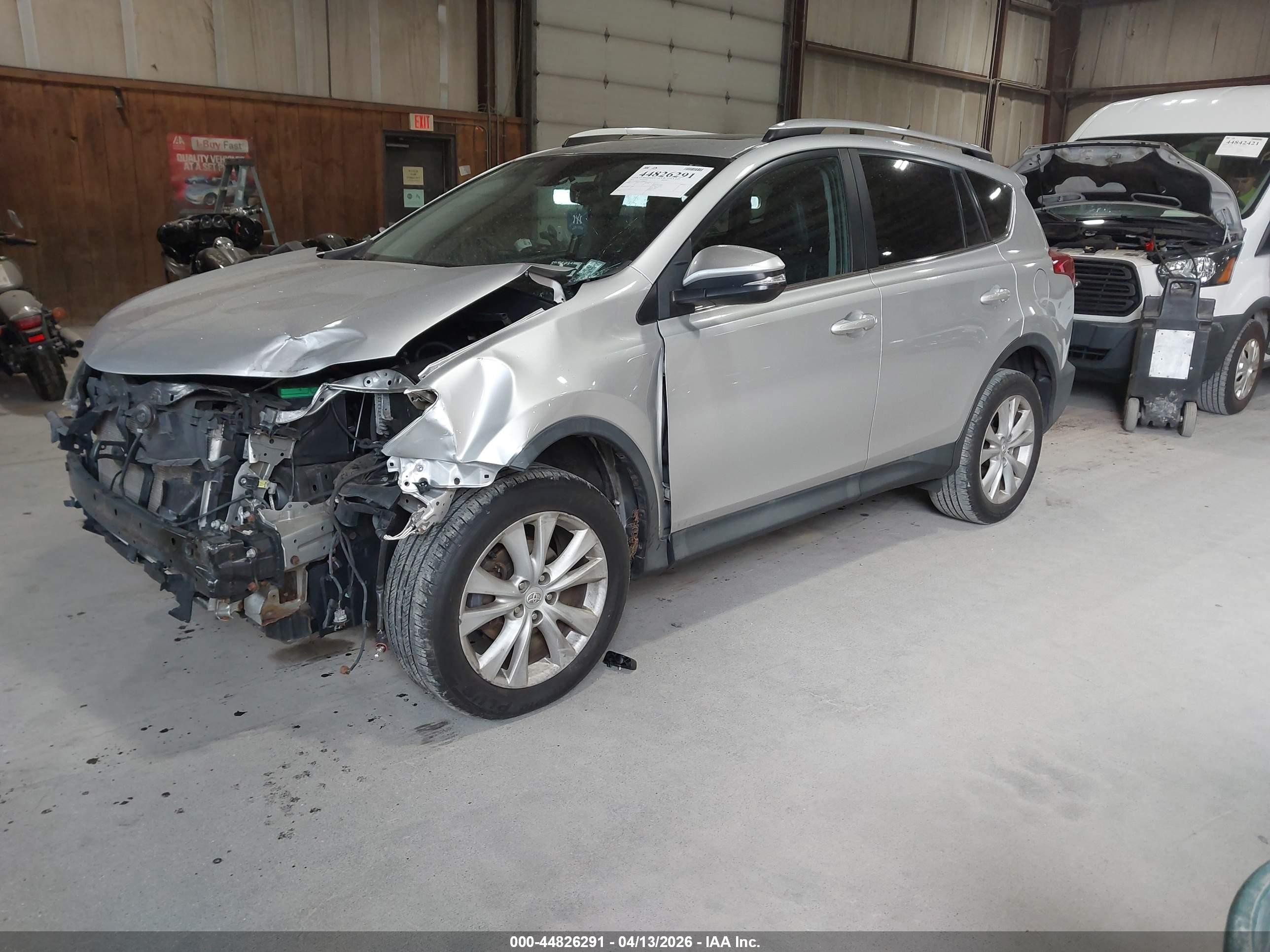 2015 Toyota Rav4 Limited Серый vin: 2T3DFREV7FW289035