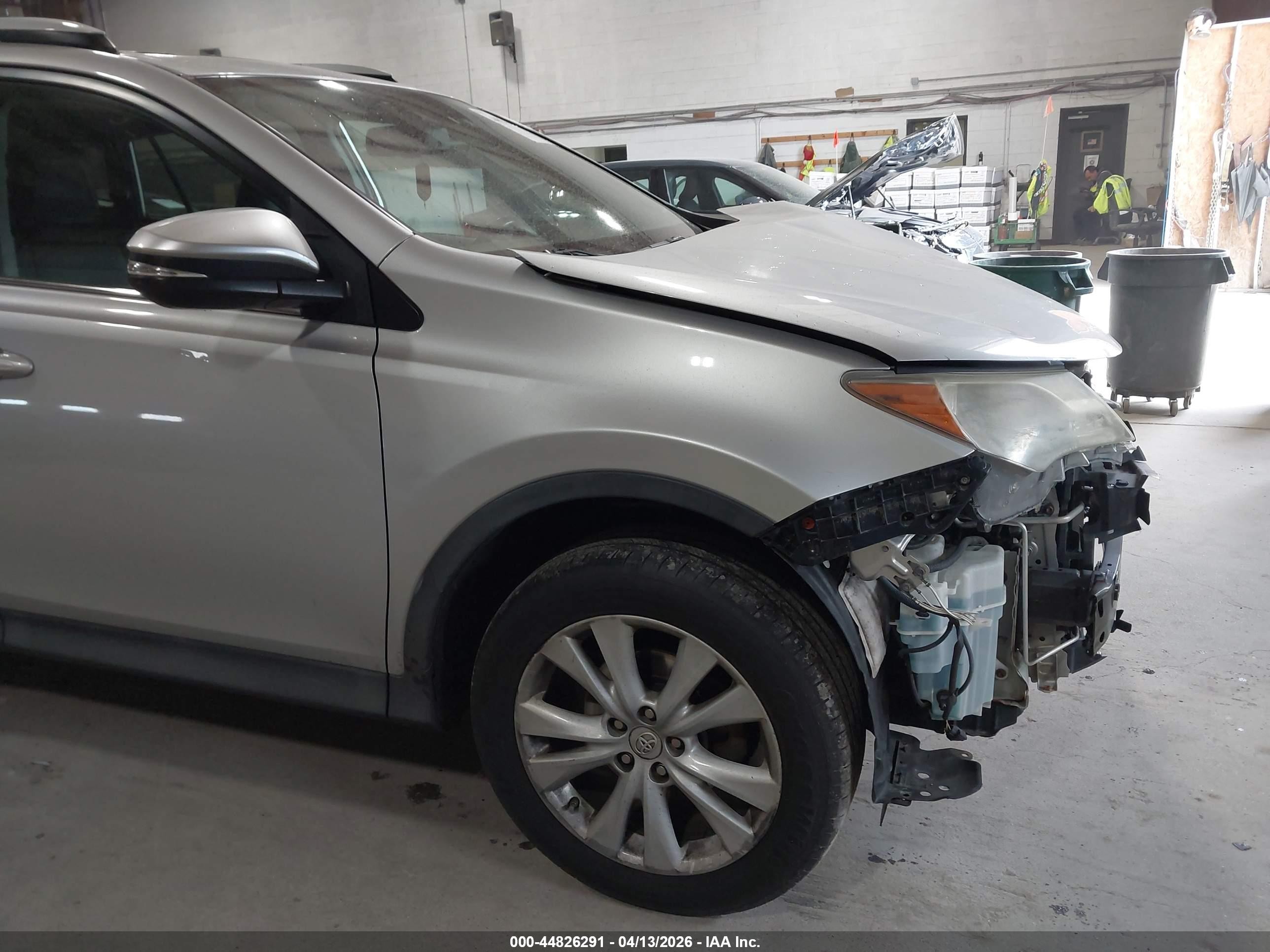 2015 Toyota Rav4 Limited Серый vin: 2T3DFREV7FW289035