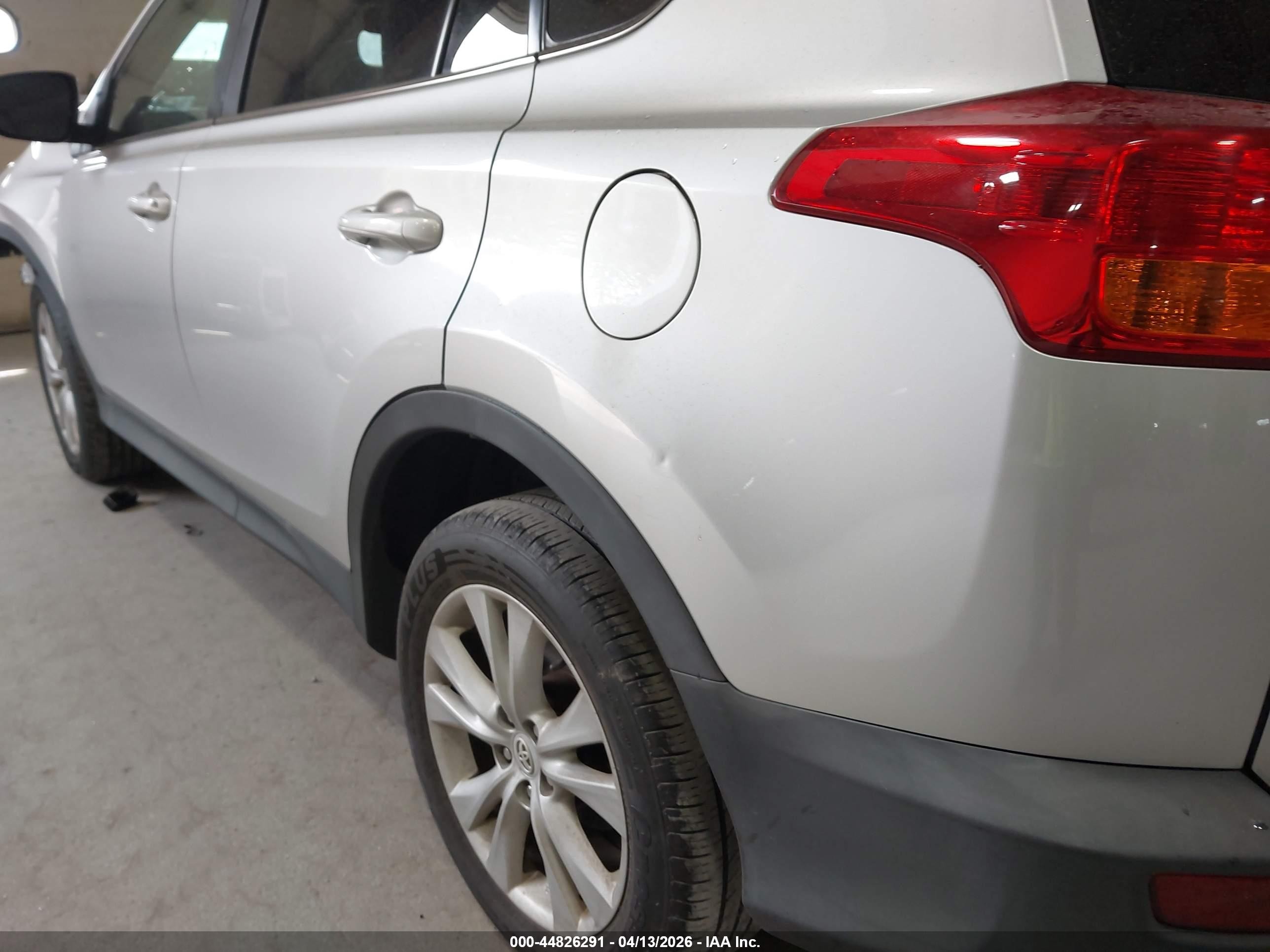 2015 Toyota Rav4 Limited Серый vin: 2T3DFREV7FW289035