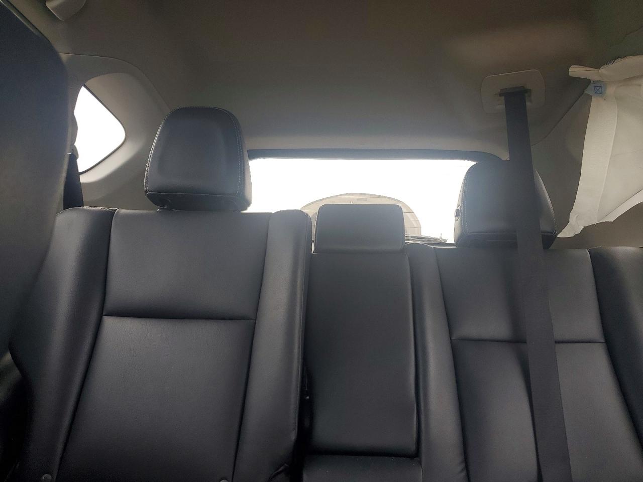2015 Toyota Rav4 Limited White vin: 2T3DFREV7FW322910