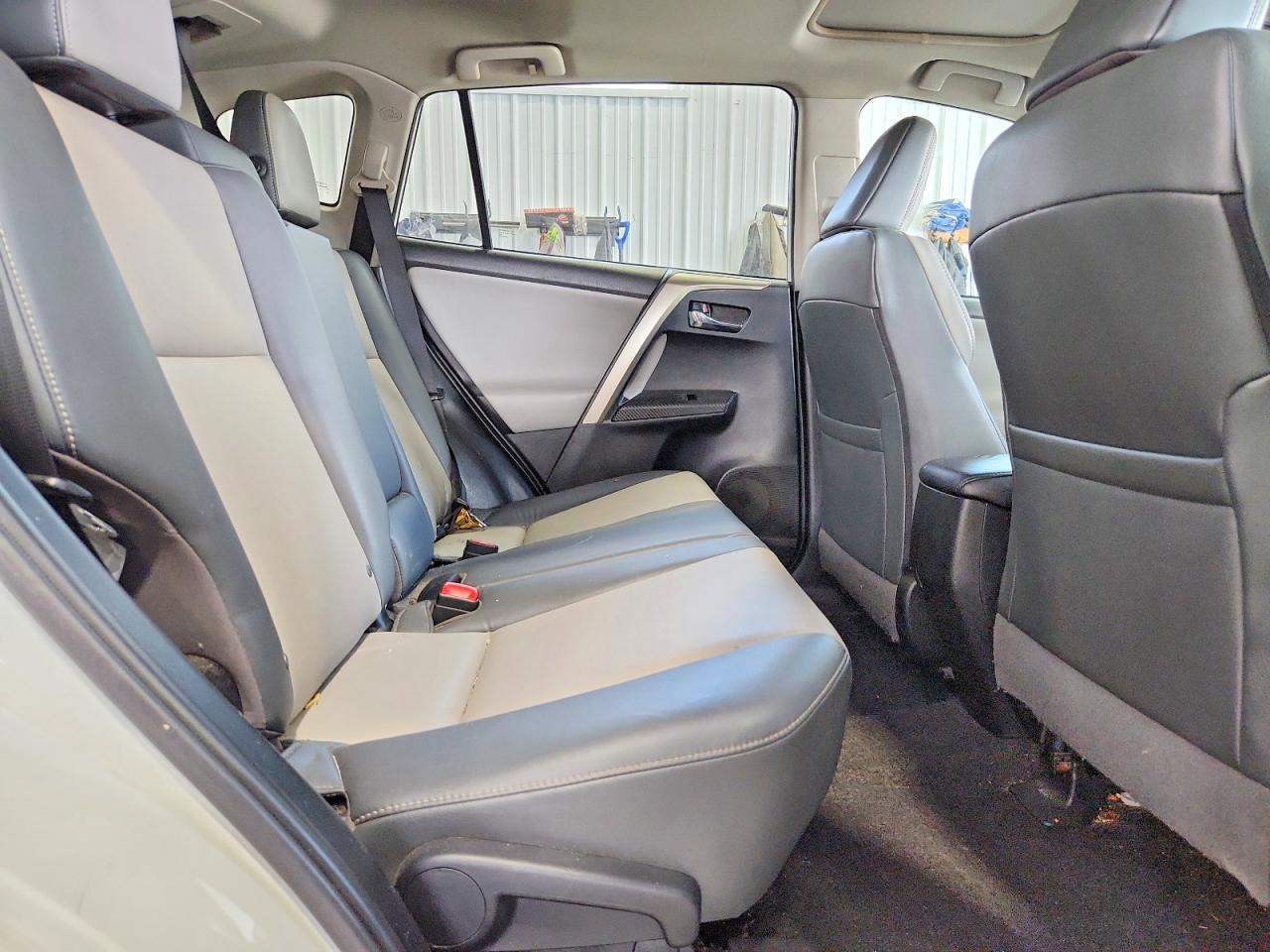 2015 Toyota Rav4 Limited Белый vin: 2T3DFREV7FW348228