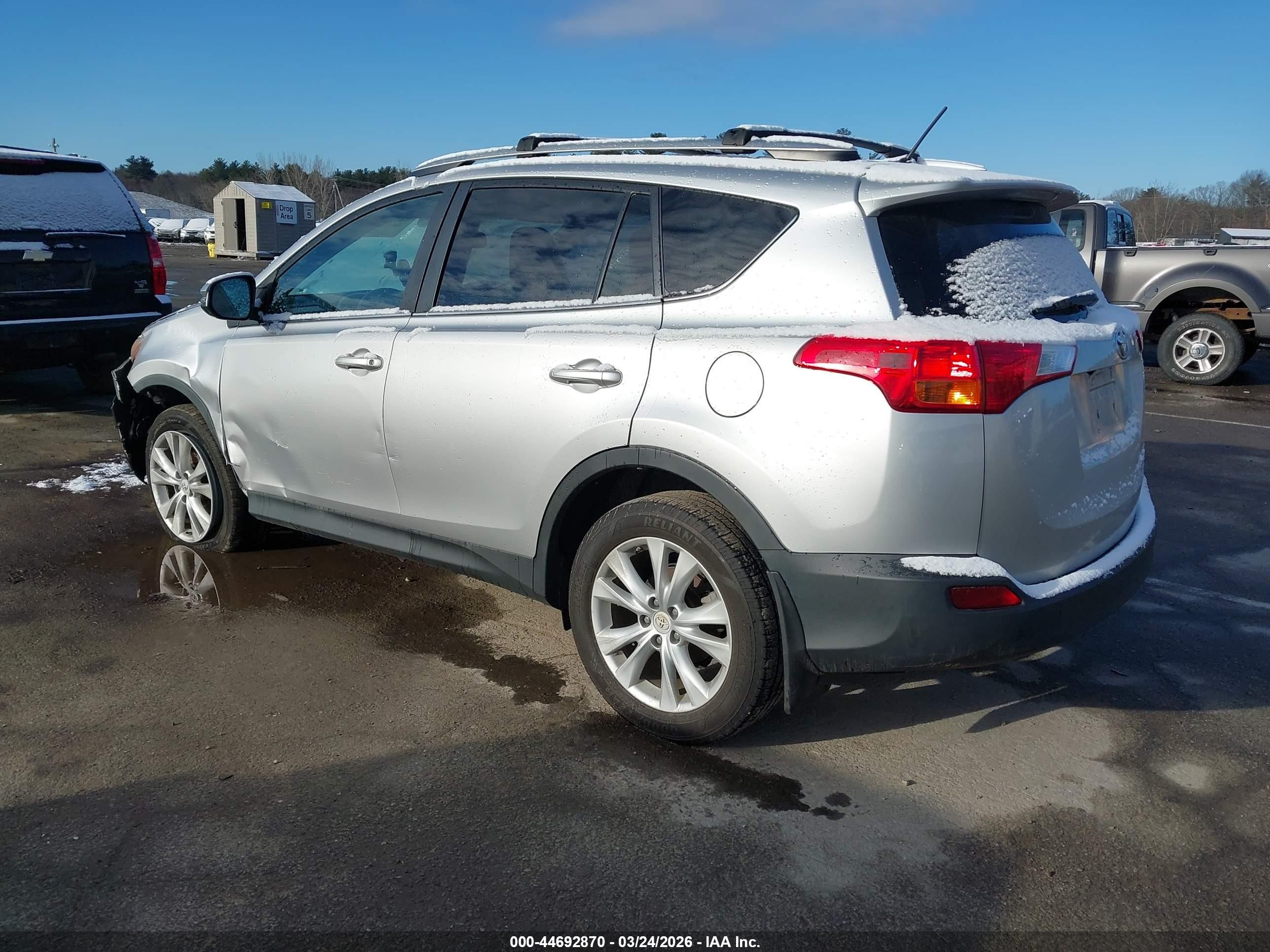 2015 Toyota Rav4 Limited Silver vin: 2T3DFREV7FW375722