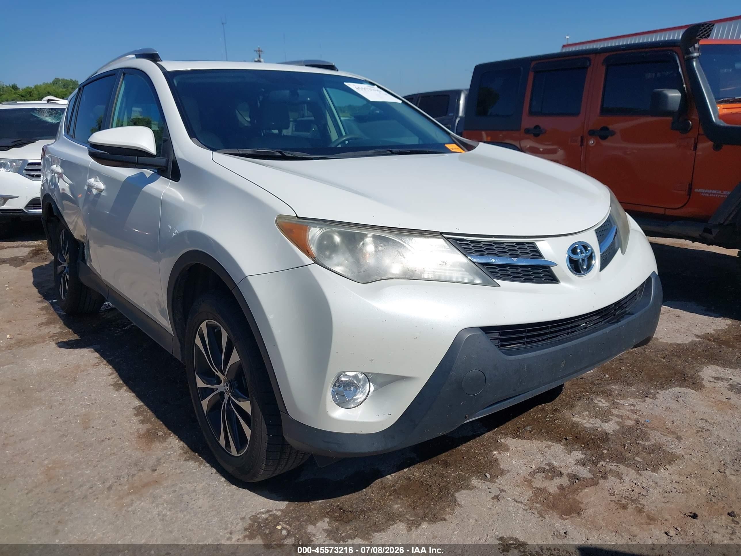 2015 Toyota Rav4 Limited White vin: 2T3DFREV7FW400425