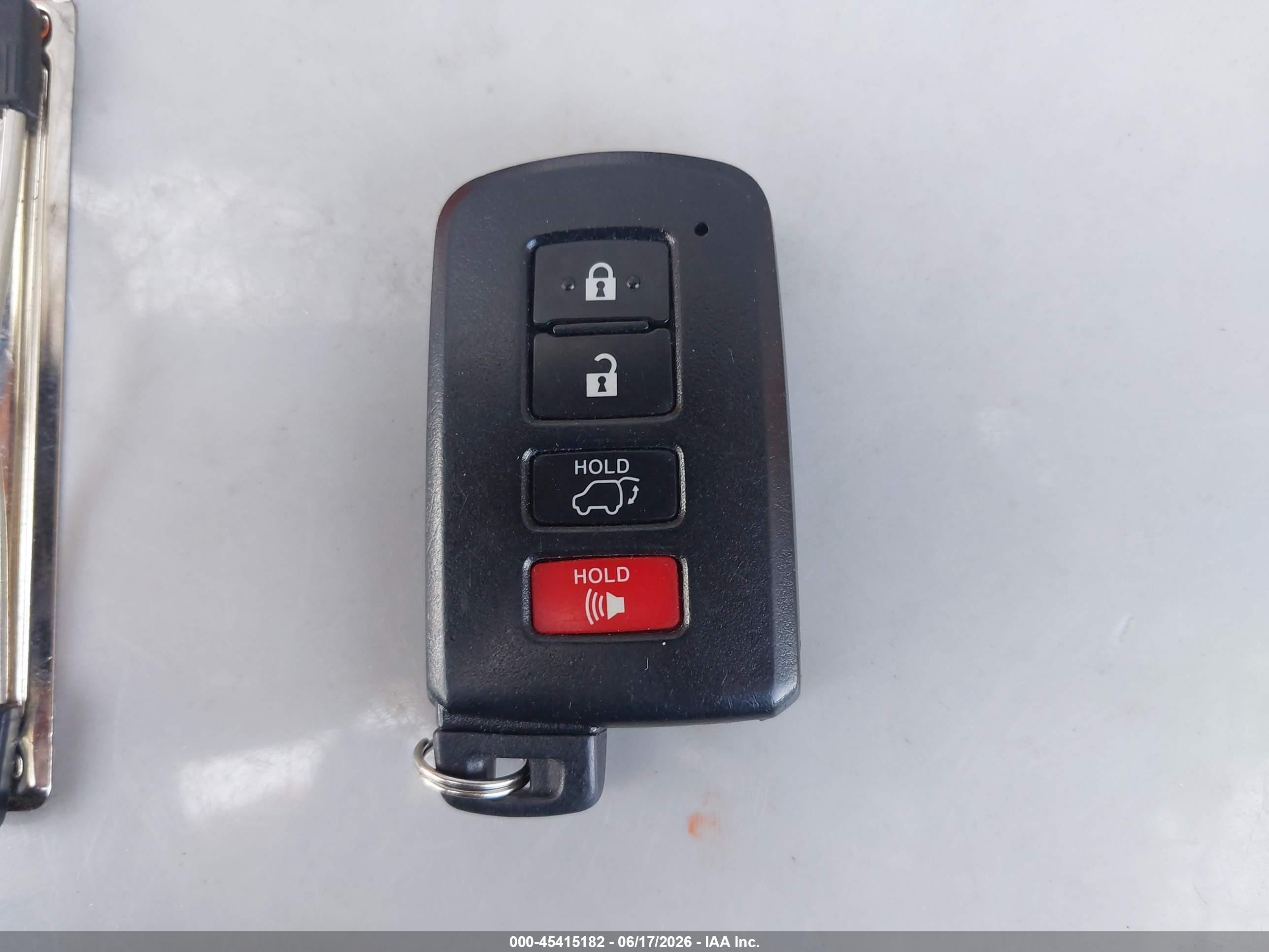 2013 Toyota Rav4 Limited Silver vin: 2T3DFREV8DW073496