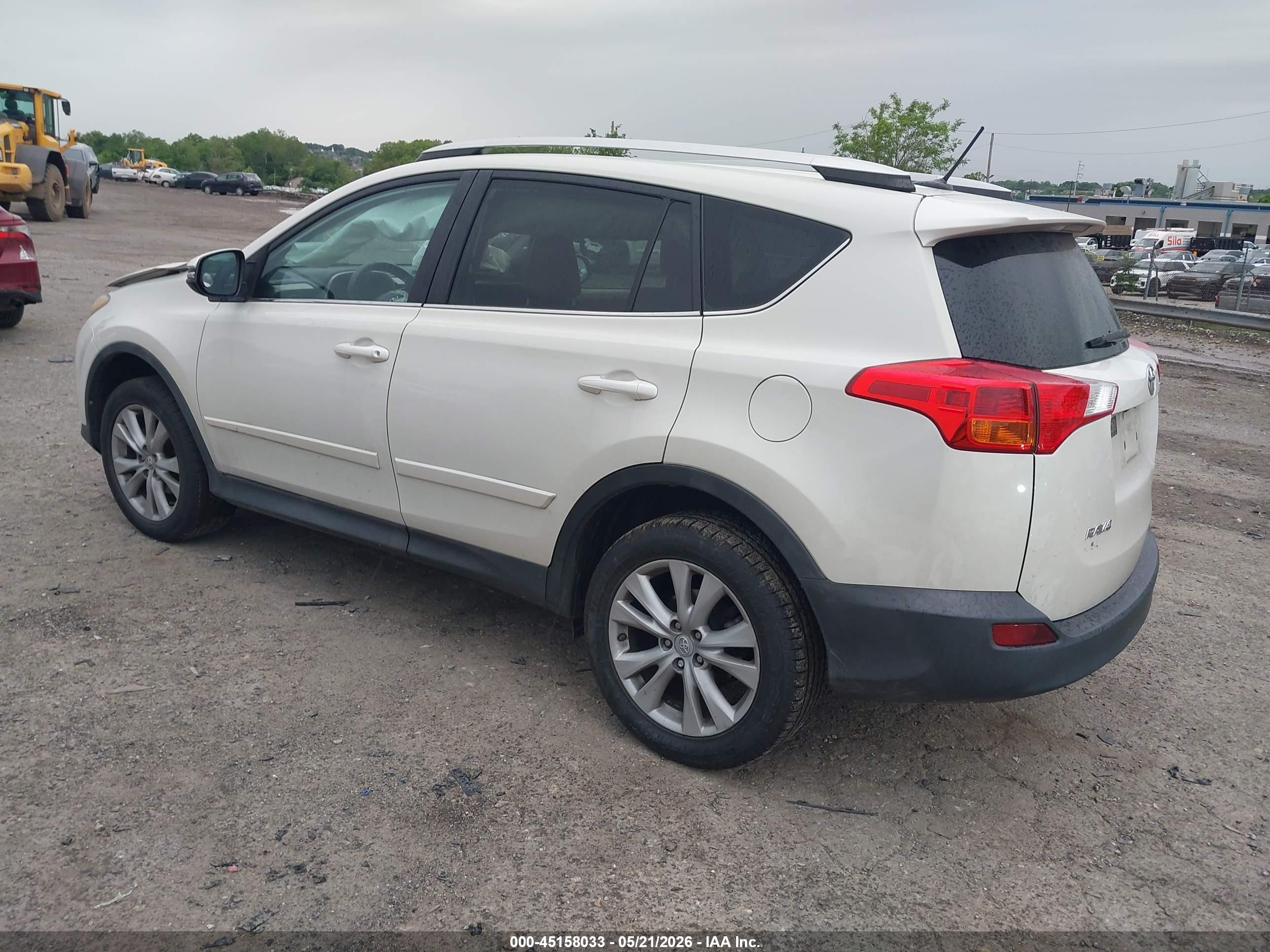2013 Toyota Rav4 Limited White vin: 2T3DFREV8DW085387