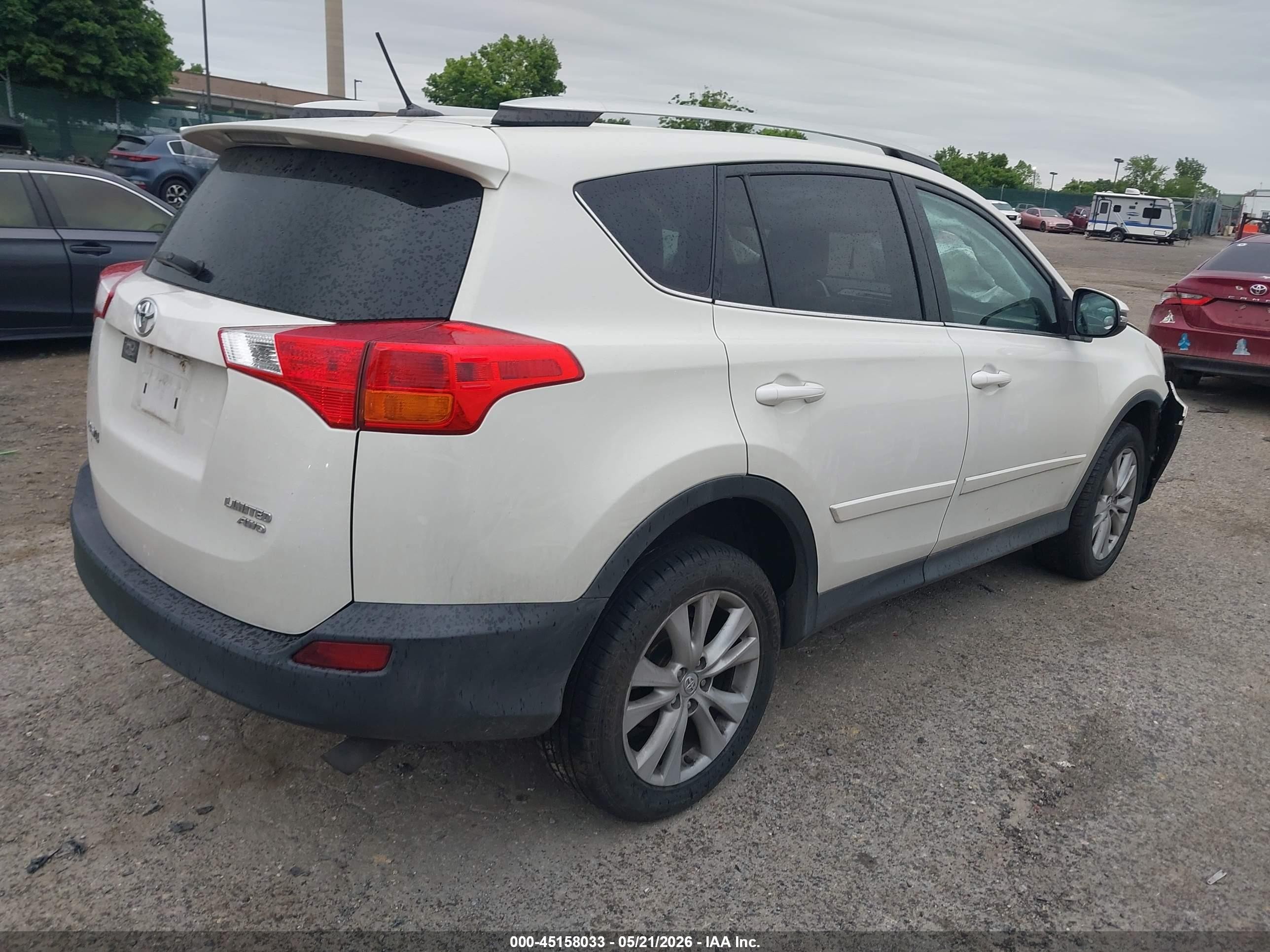2013 Toyota Rav4 Limited White vin: 2T3DFREV8DW085387