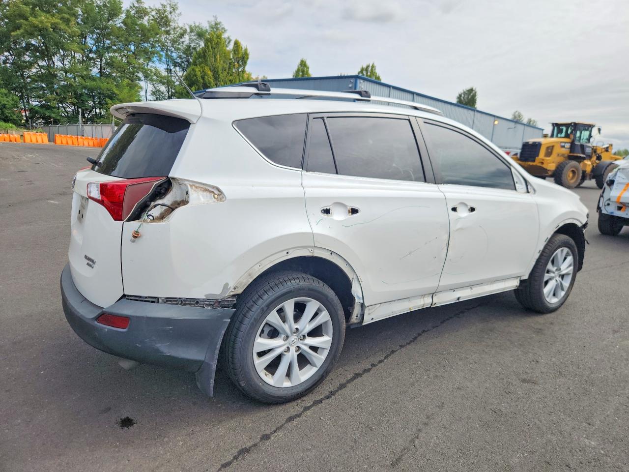 2013 Toyota Rav4 Limited White vin: 2T3DFREV8DW090931