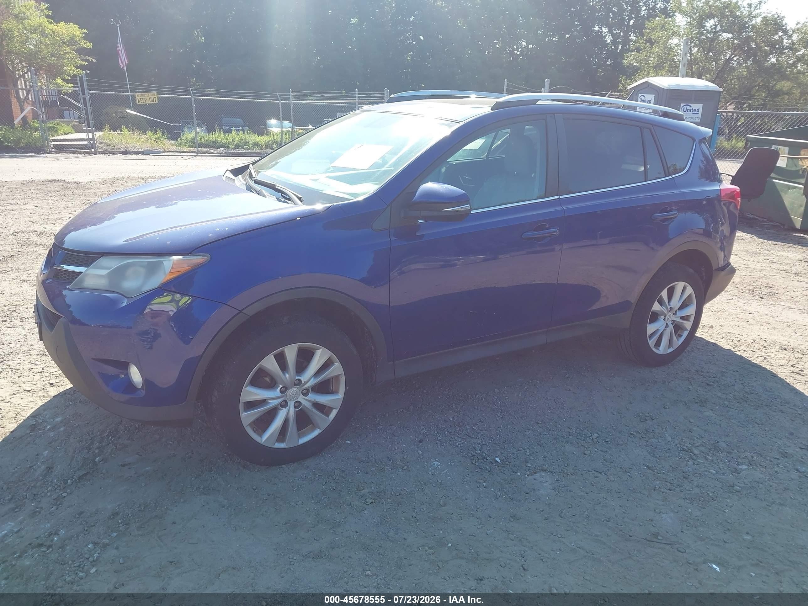 2014 Toyota Rav4 Limited Blue vin: 2T3DFREV8EW192196