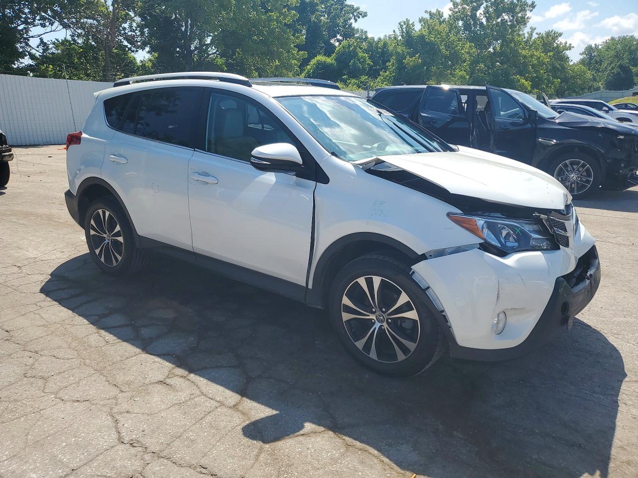 2015 Toyota Rav4 Limited Белый vin: 2T3DFREV8FW317800